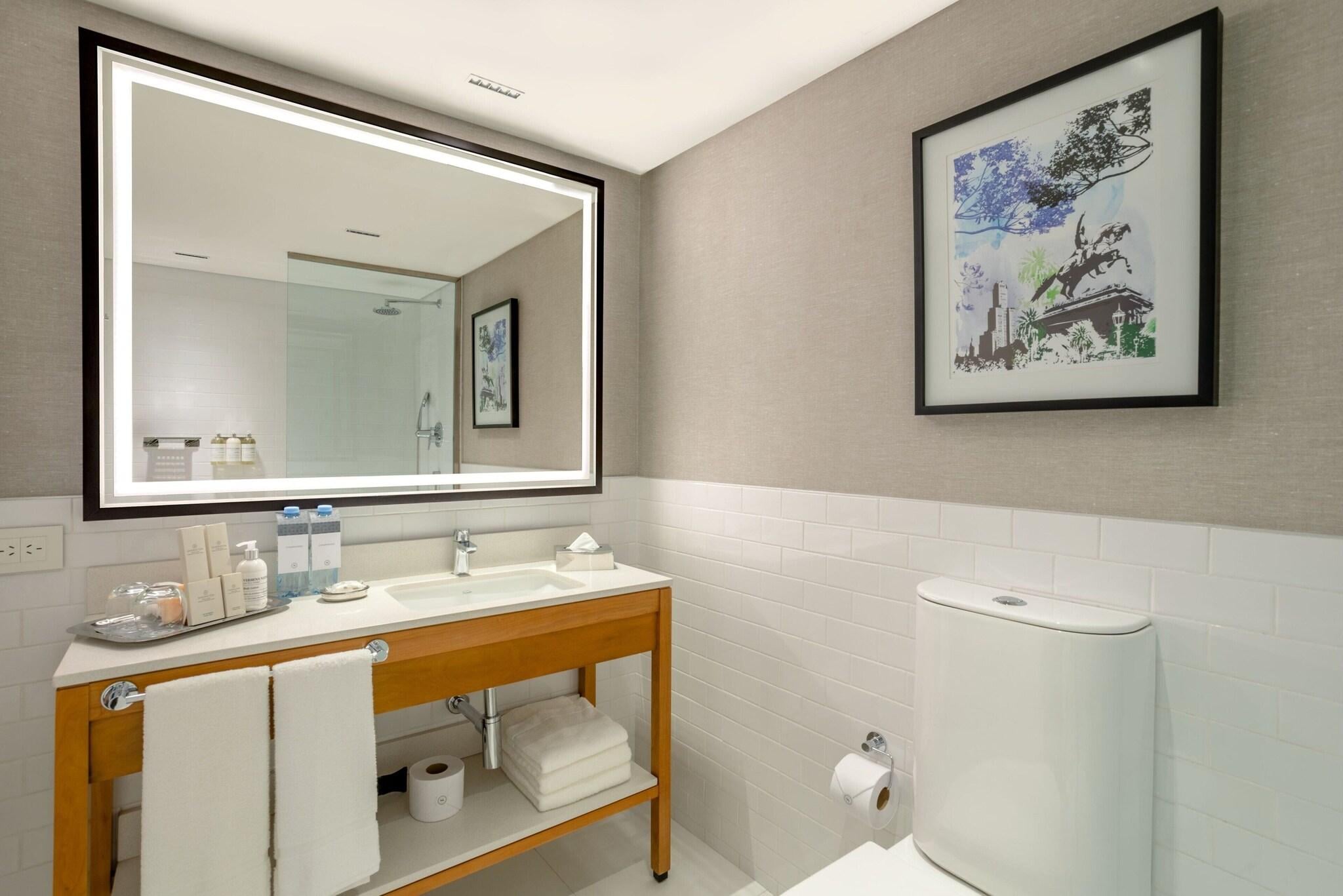 Double Superior King Bed