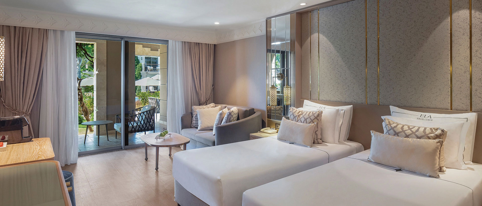 Family Room Lake View