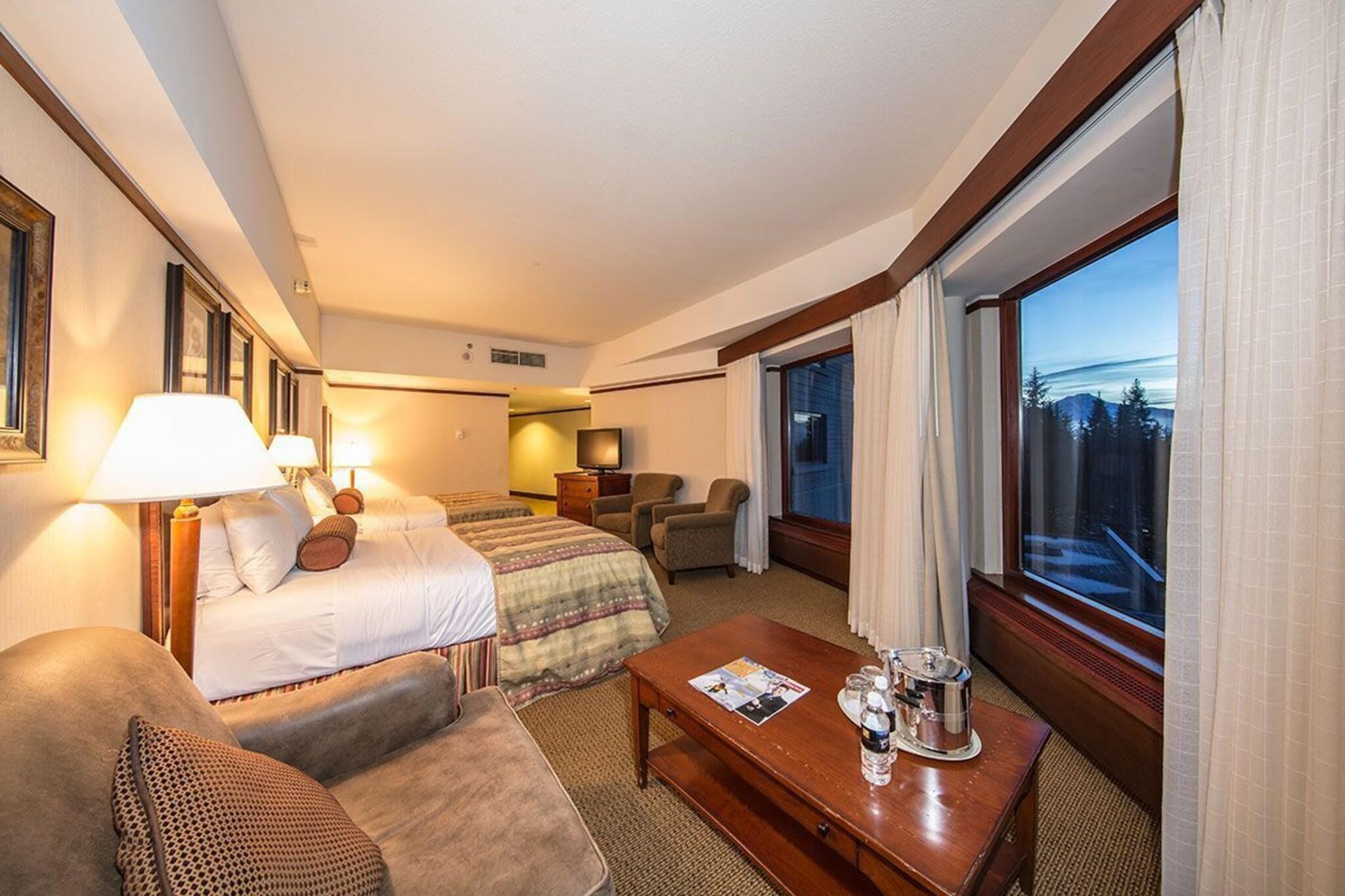 Studio King Size Bed