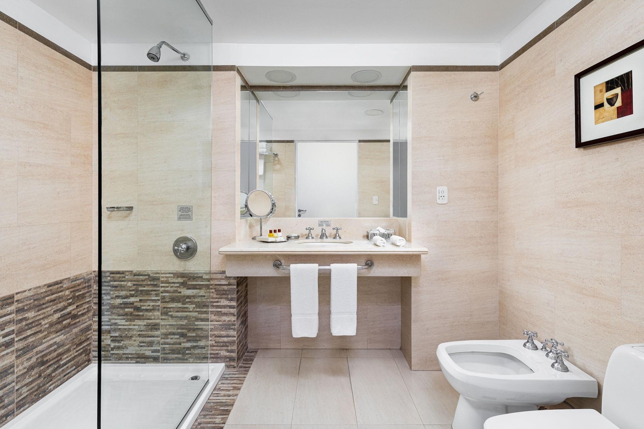 Quadruple Club City View