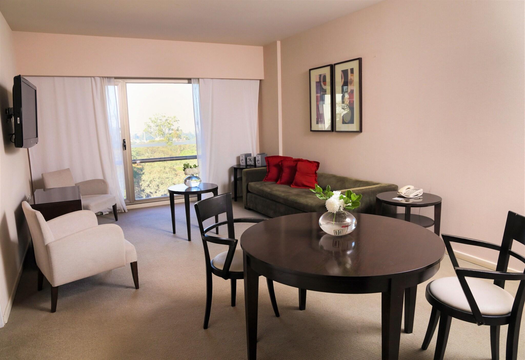 Junior Suite King Size Bed