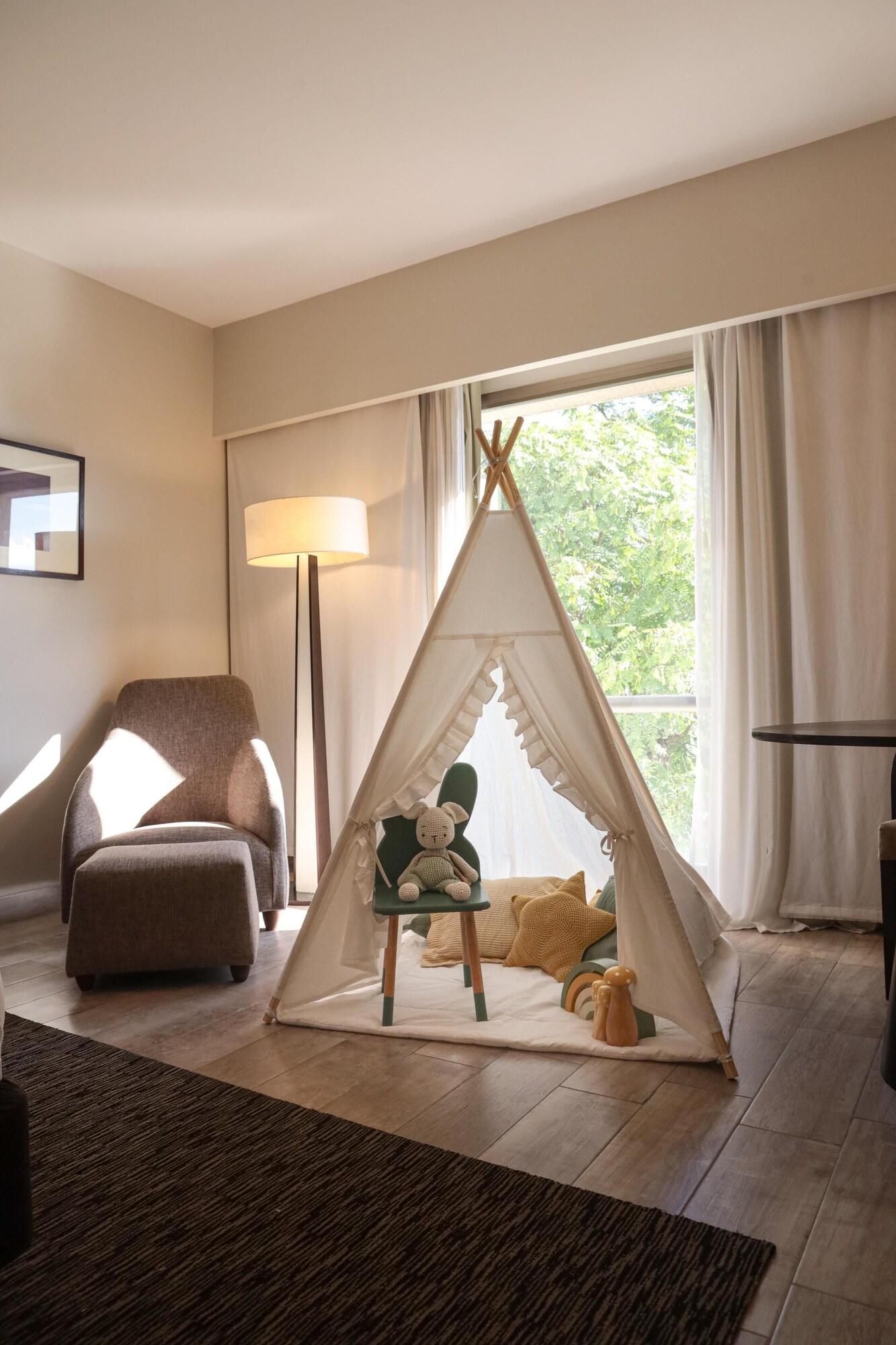 Junior Suite King Size Bed