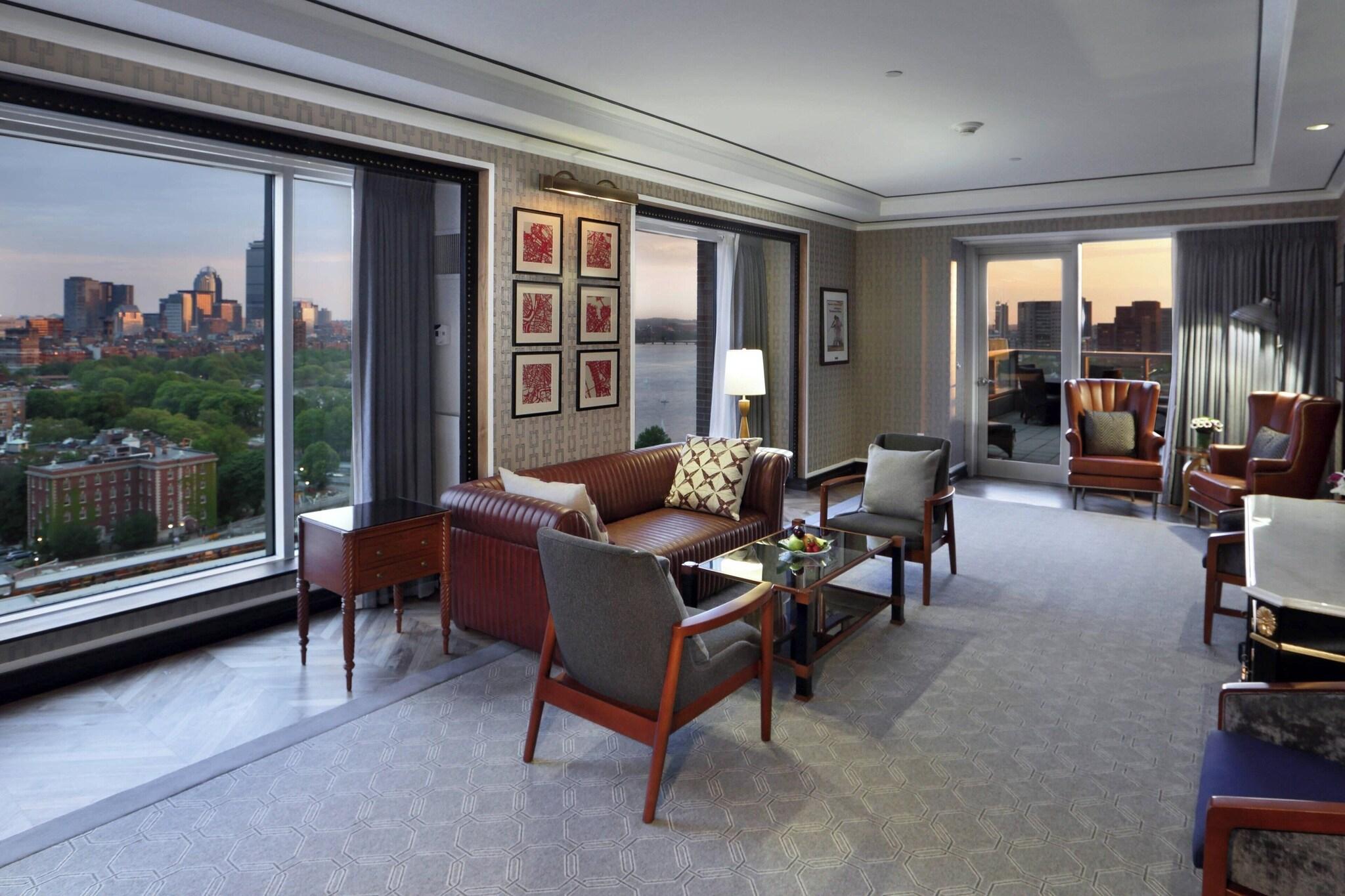 Suite Presidential with Views