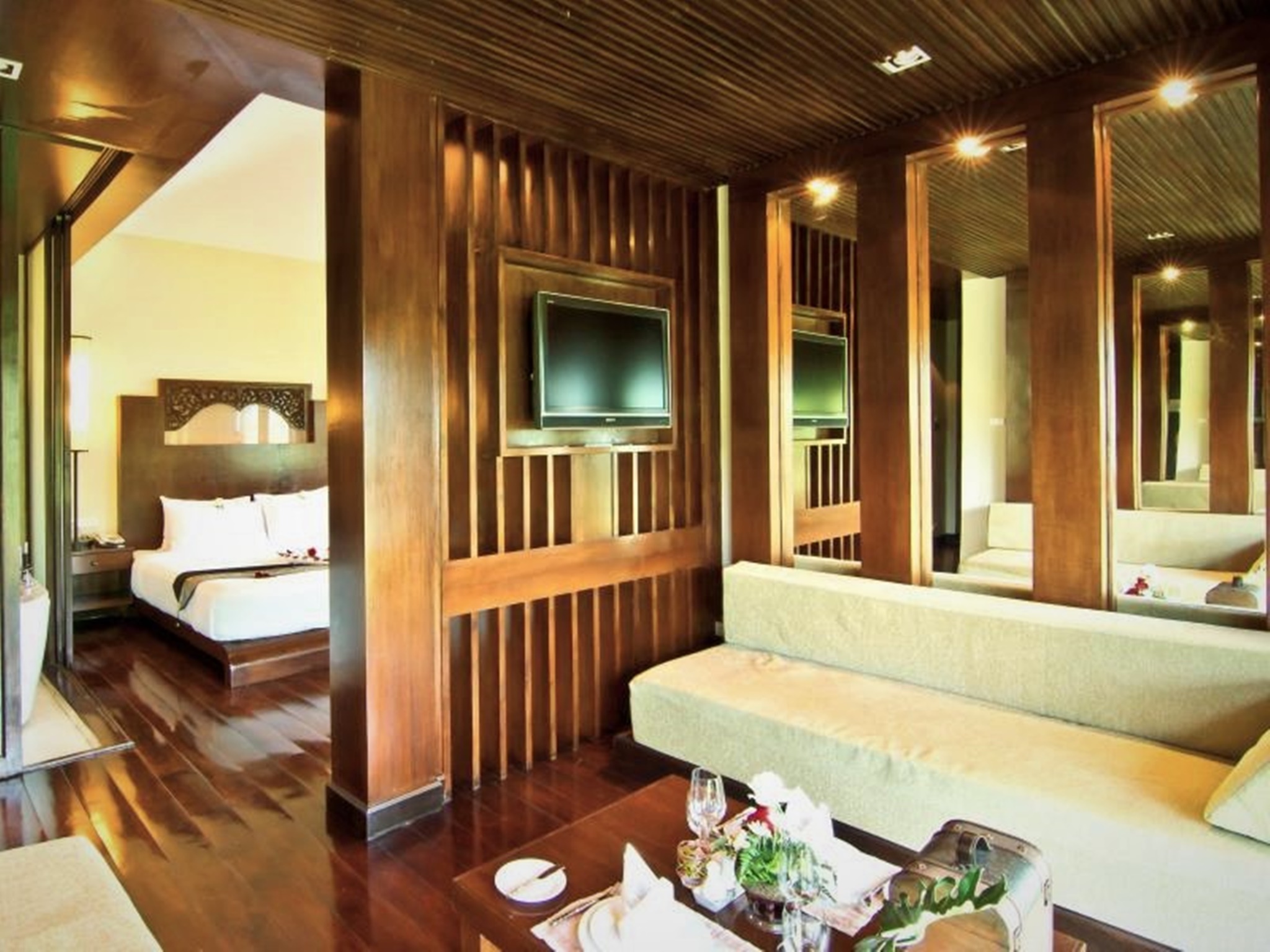 Double or Twin Deluxe Mountain View