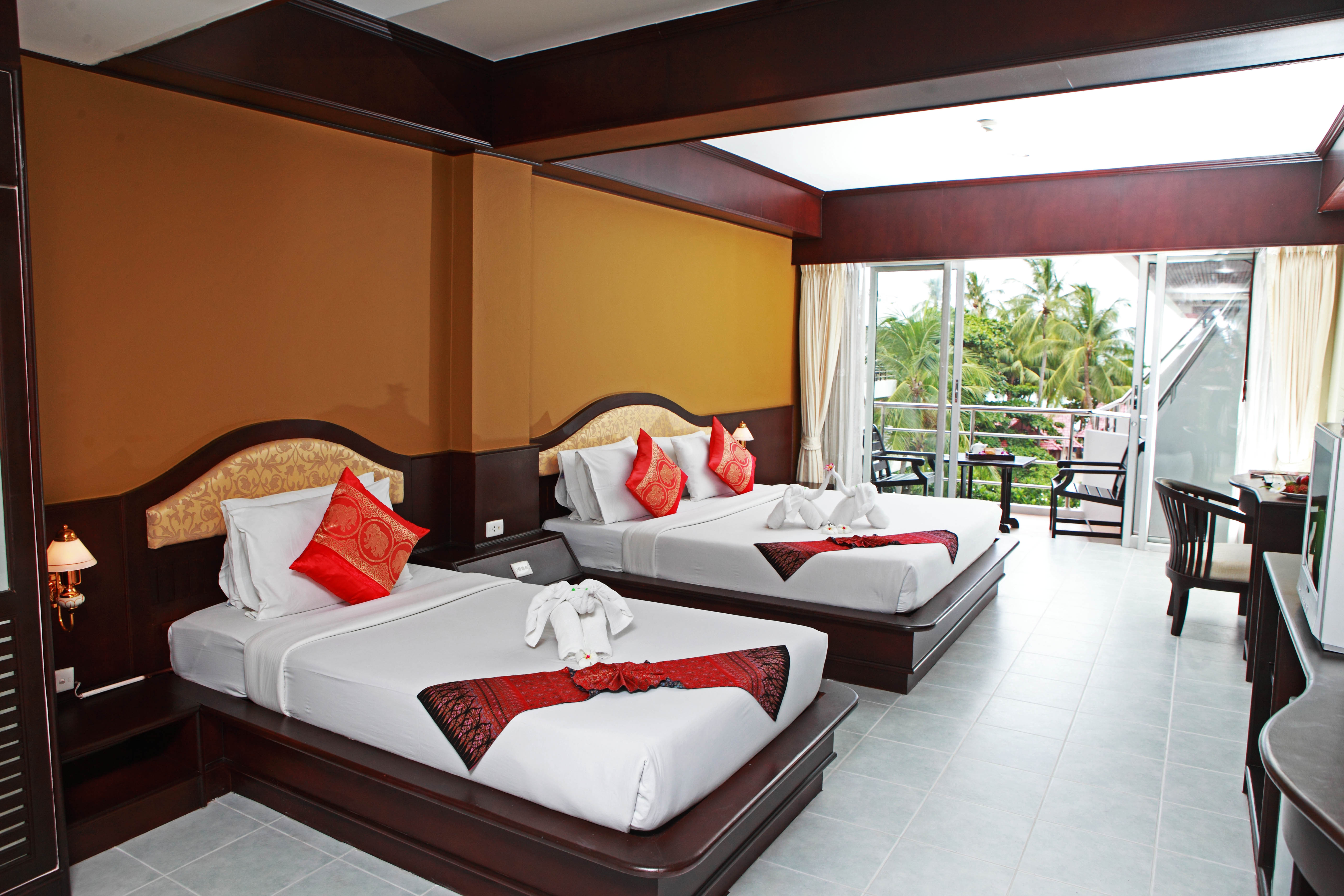 Double or Twin Standard