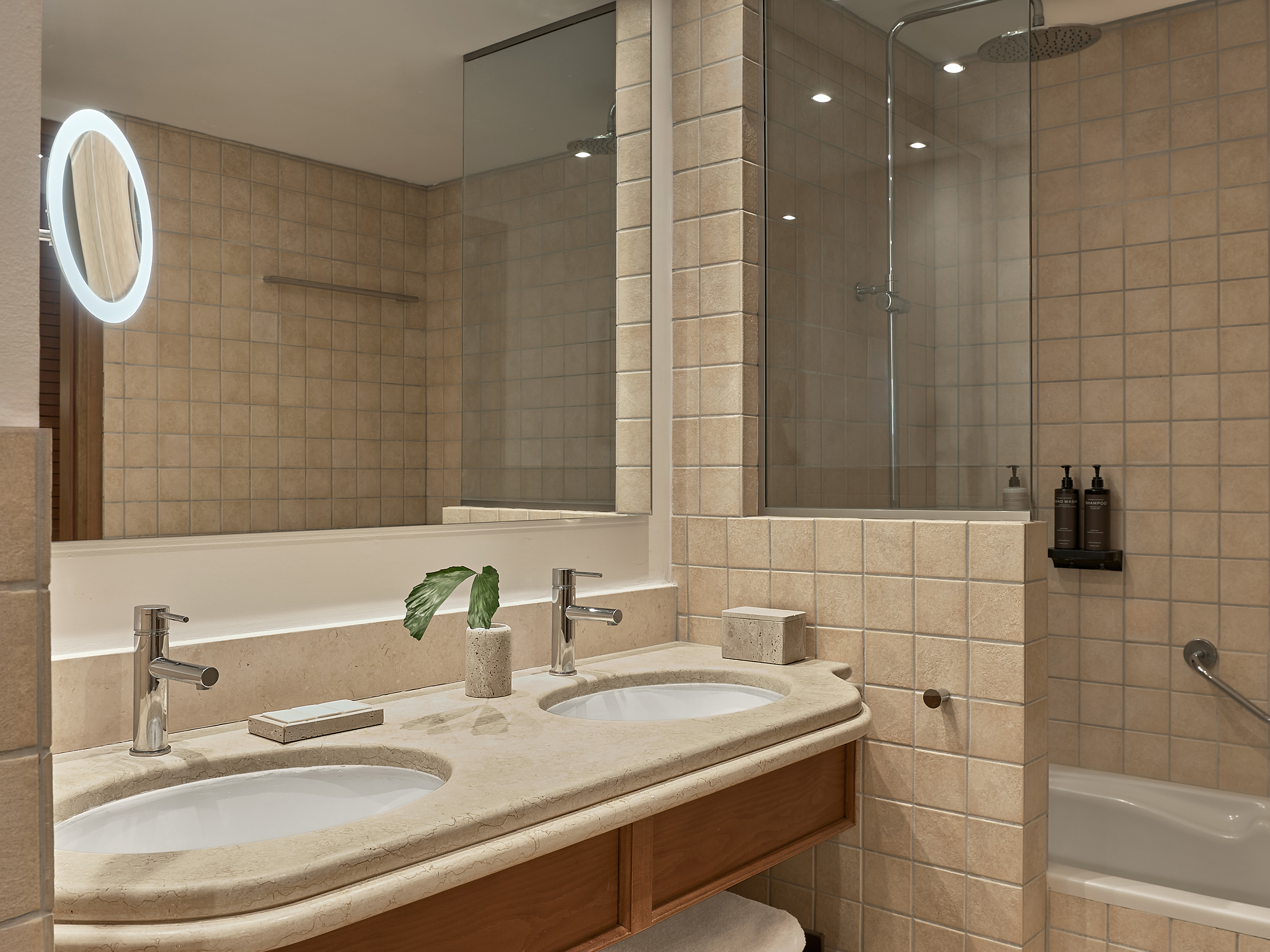 Family Room Garden View