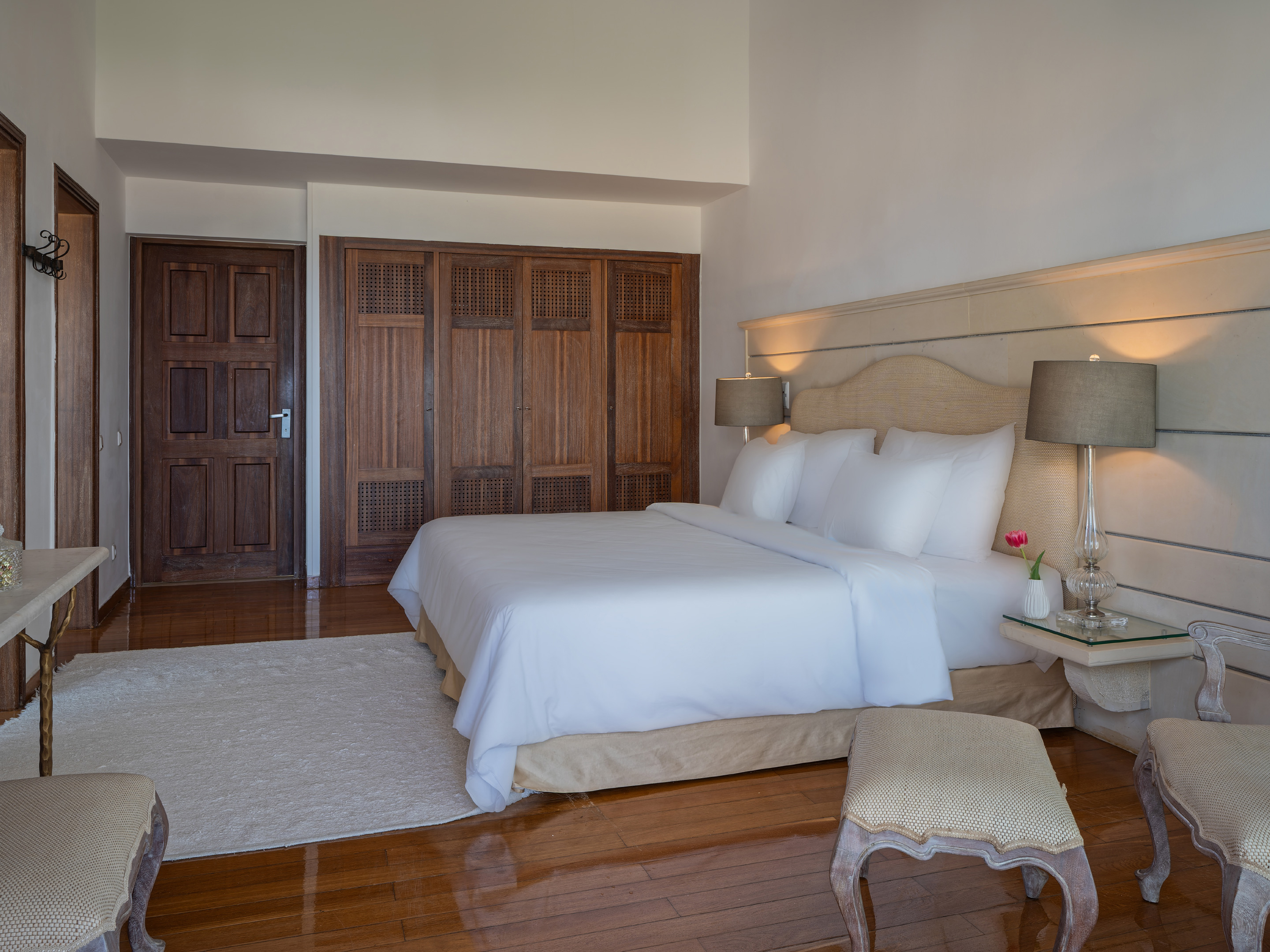 Villa Presidential with Views