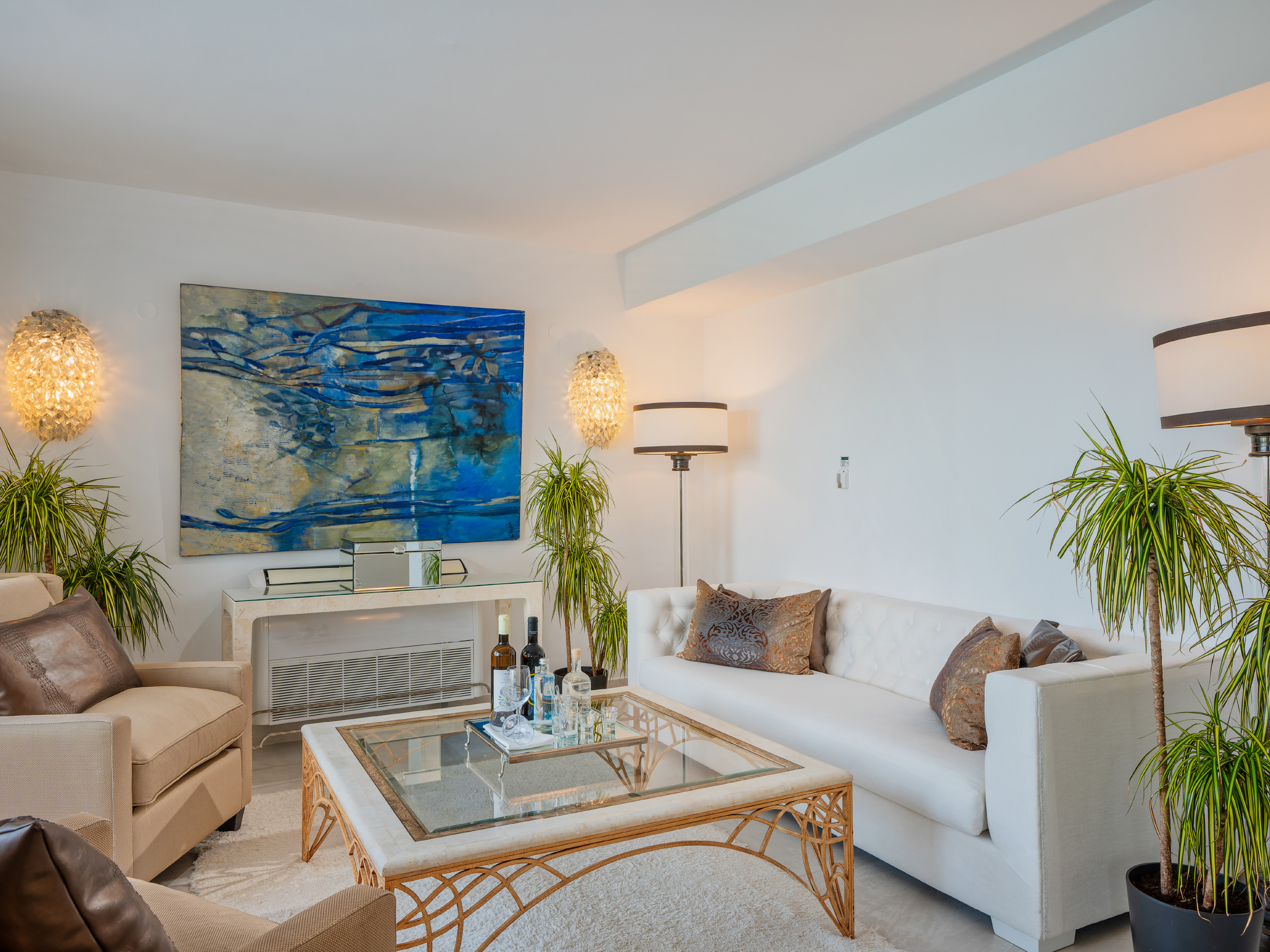 Villa Presidential with Views