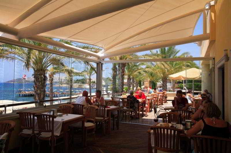 Family Room Sea View