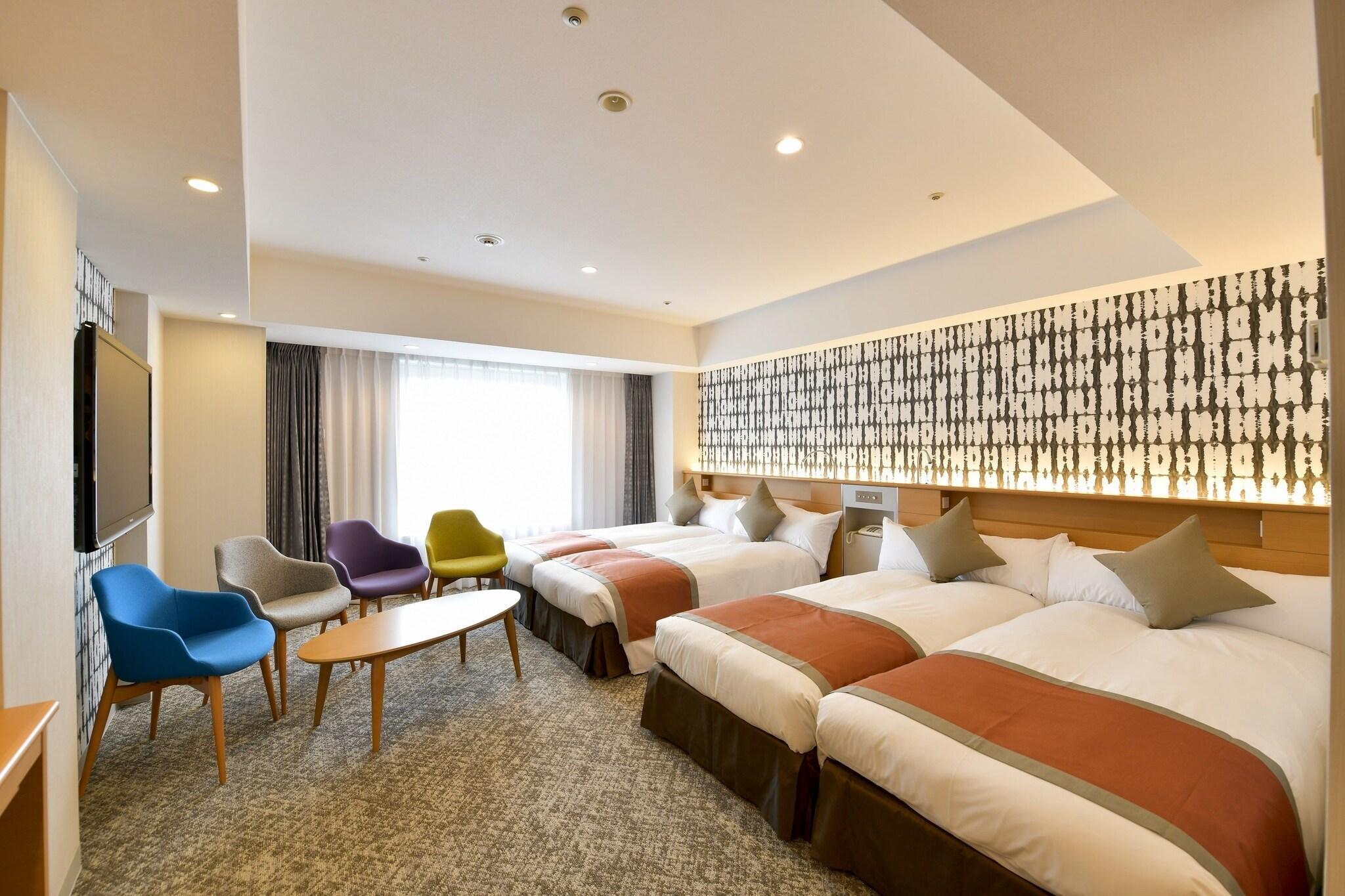 Quadruple Non Smoking