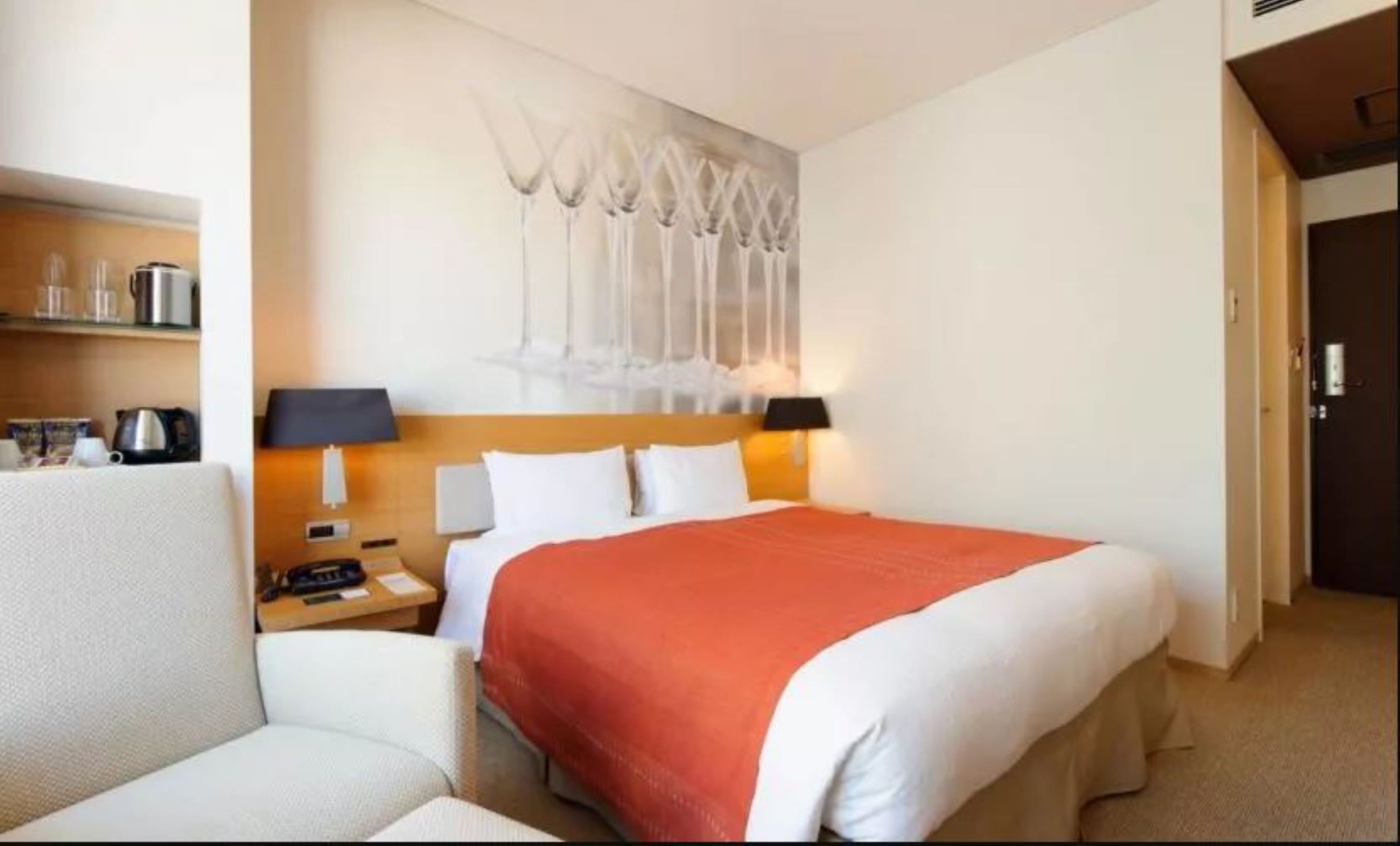 Double Queen Size Bed