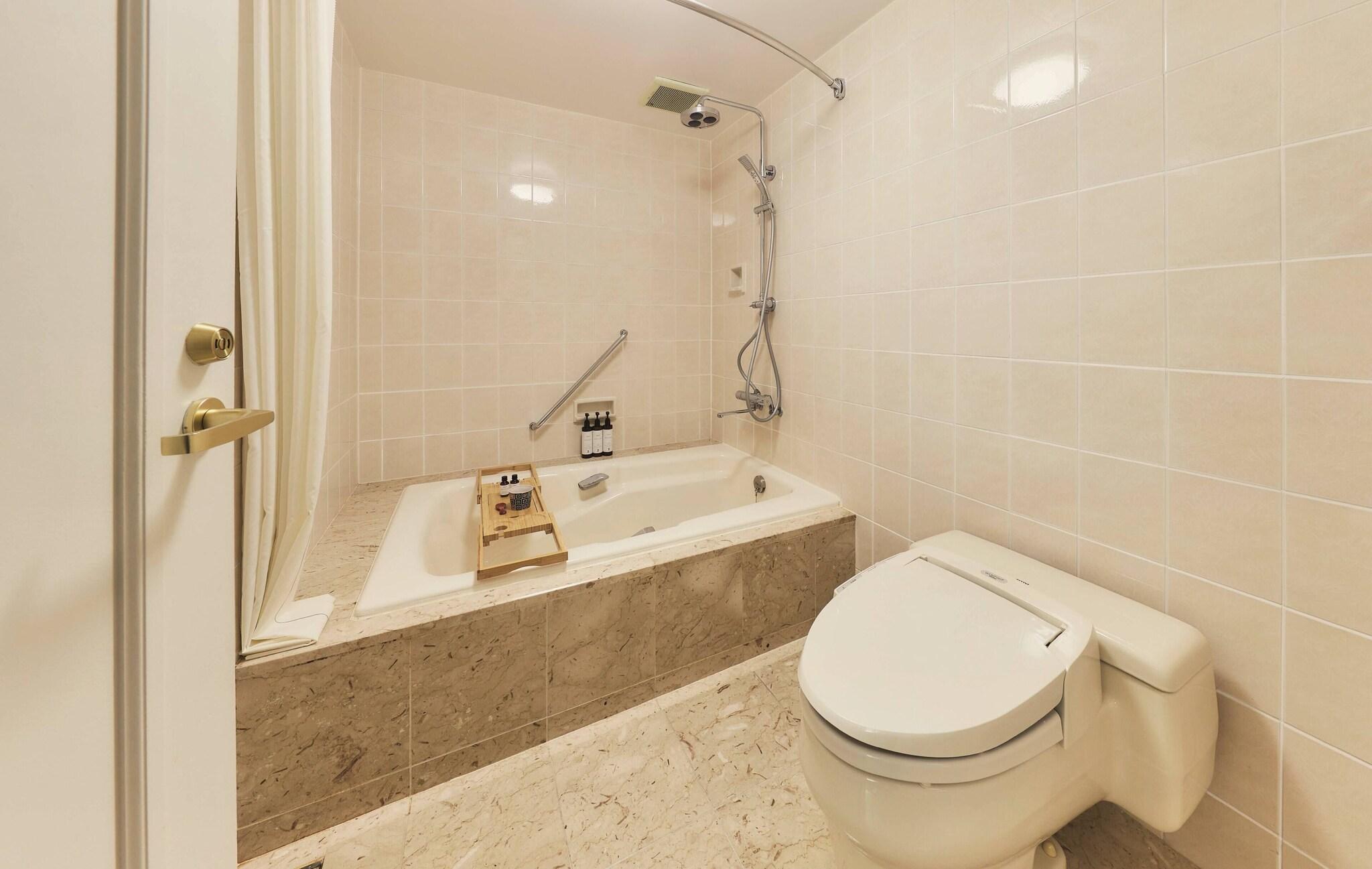 Twin Deluxe Non Smoking