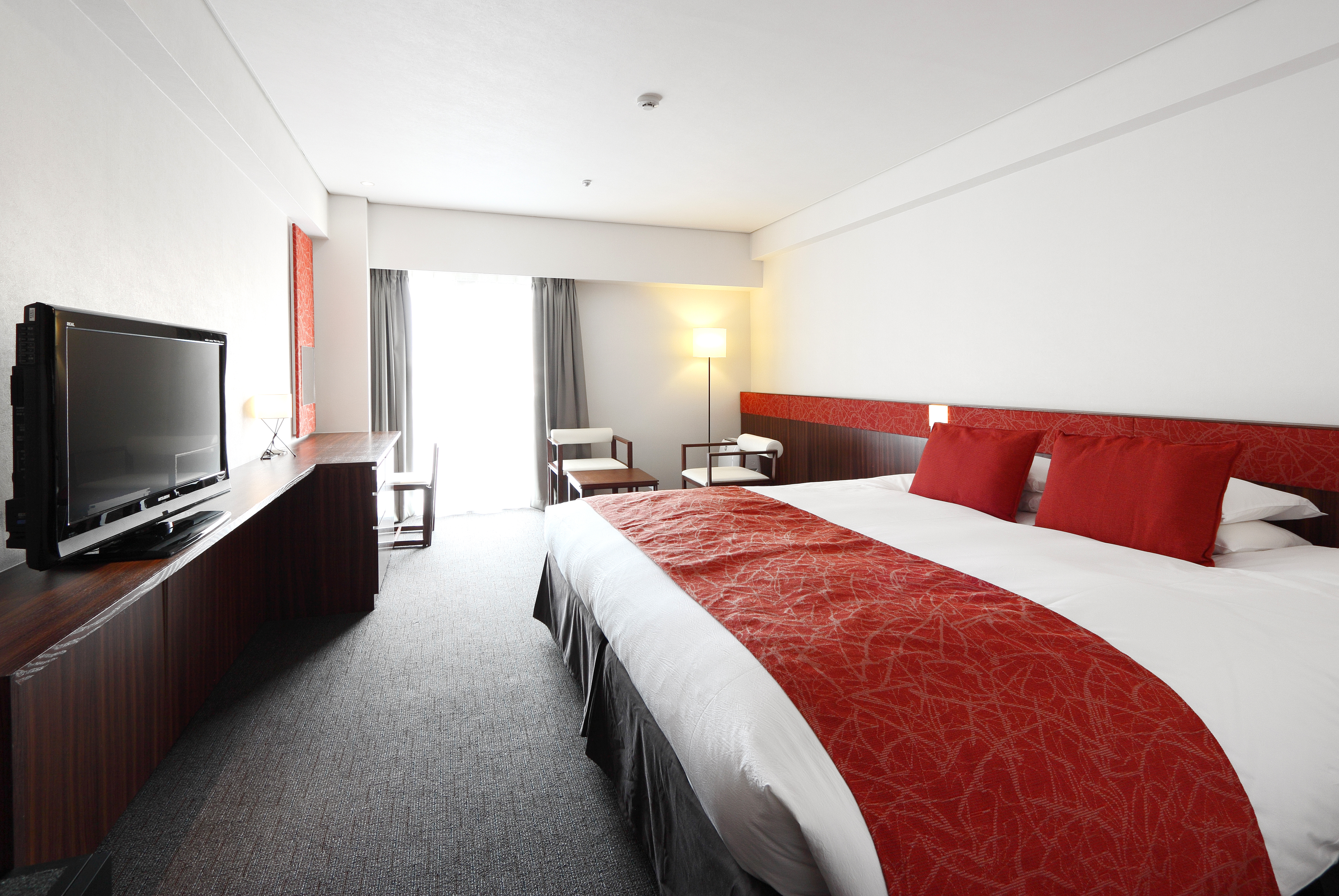 Double King Size Bed