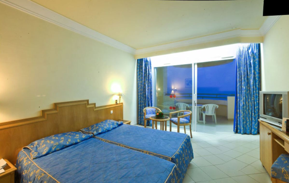 Double or Twin Sea View