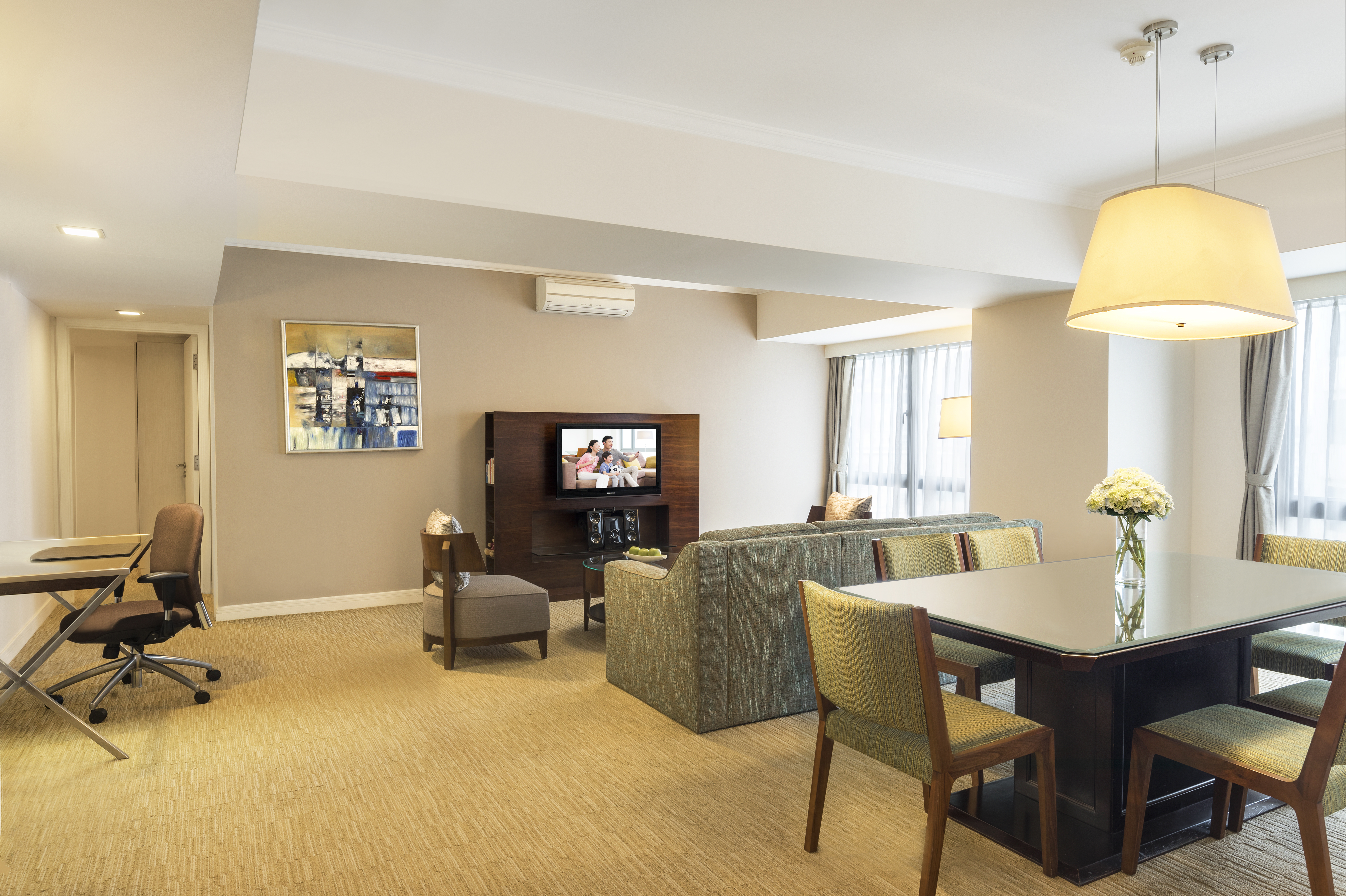 Apartment Deluxe Three Bedroom