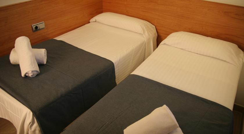 Apartment Capacity 4