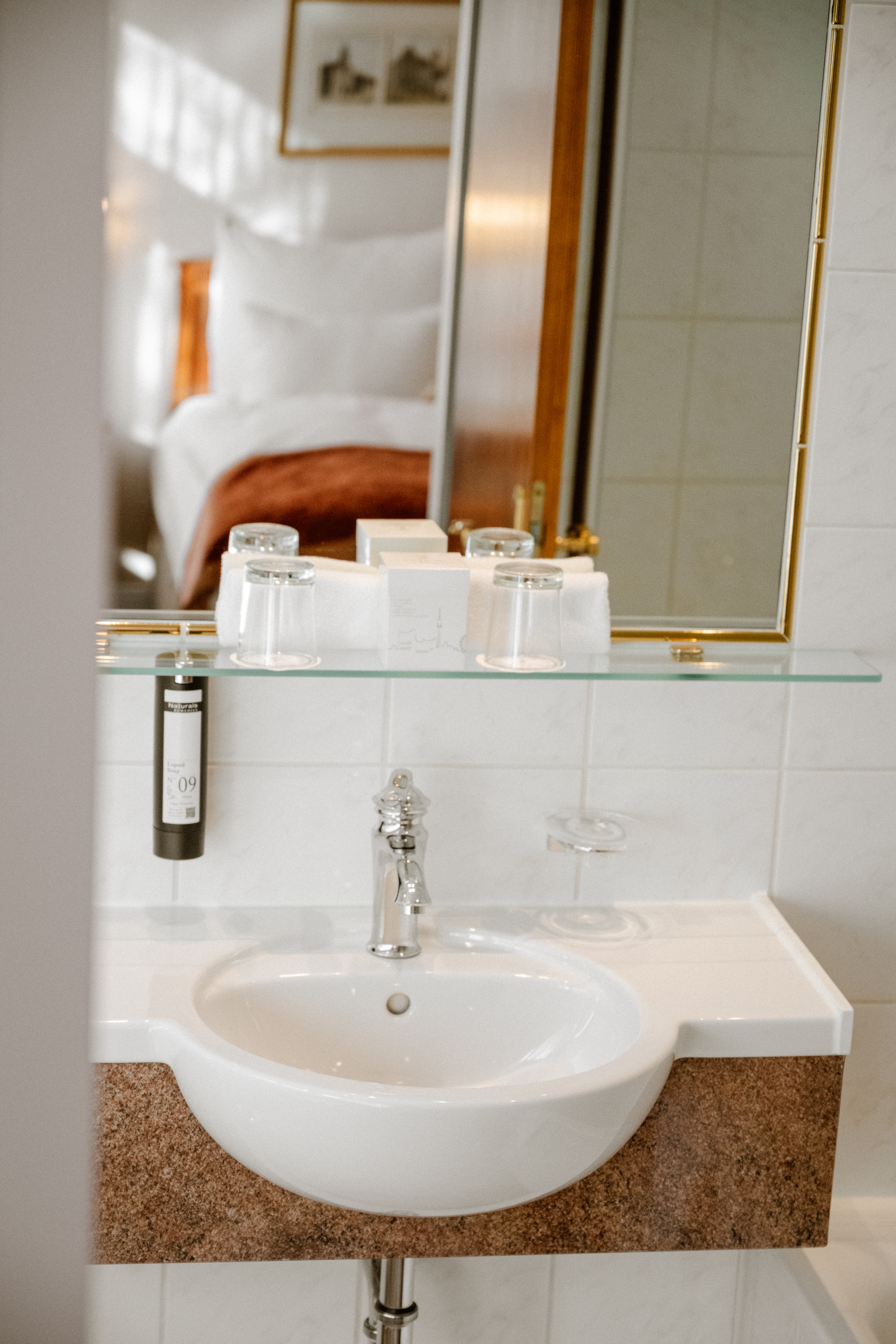 Double or Twin Standard