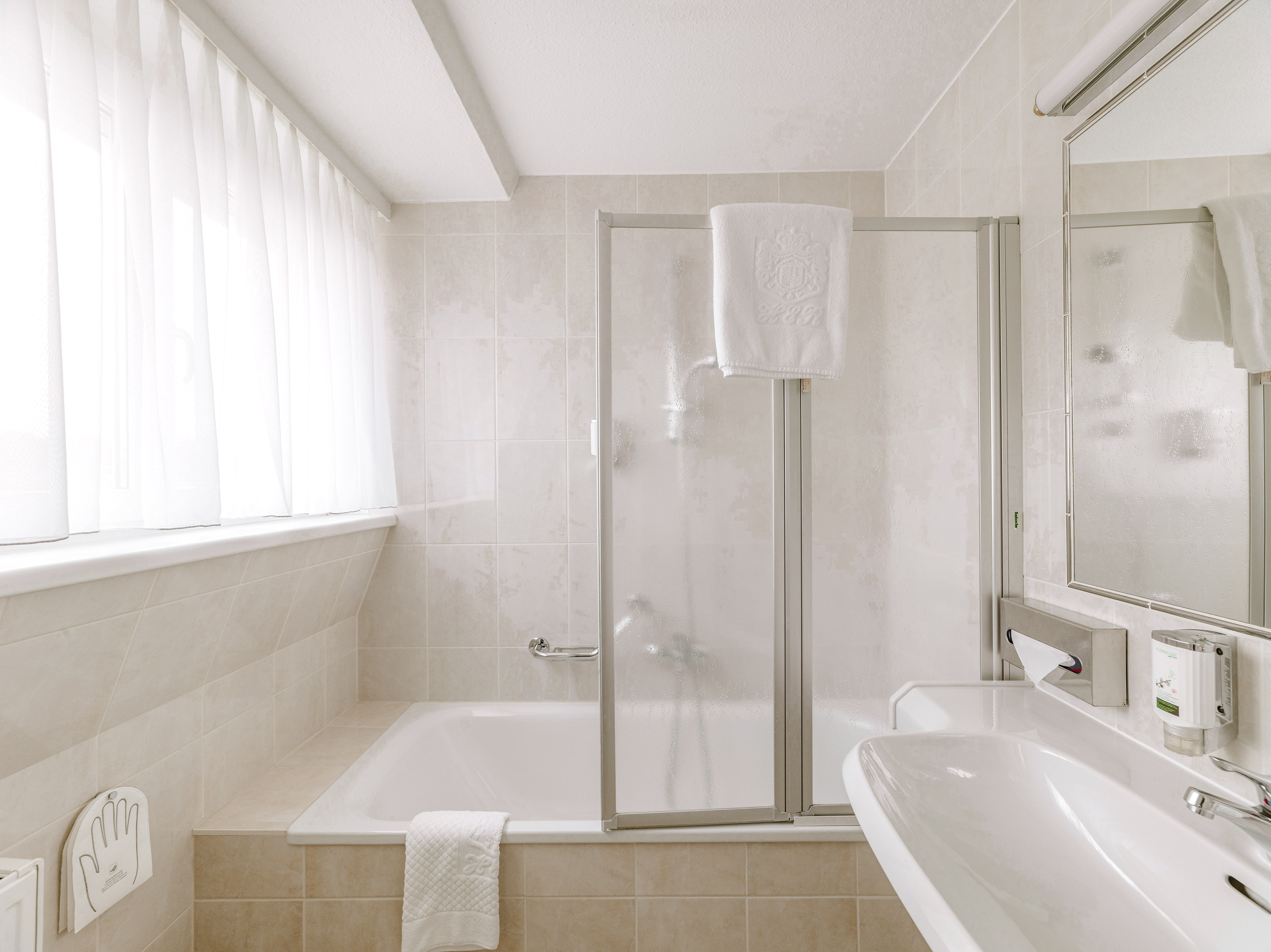 Double or Twin One Bedroom