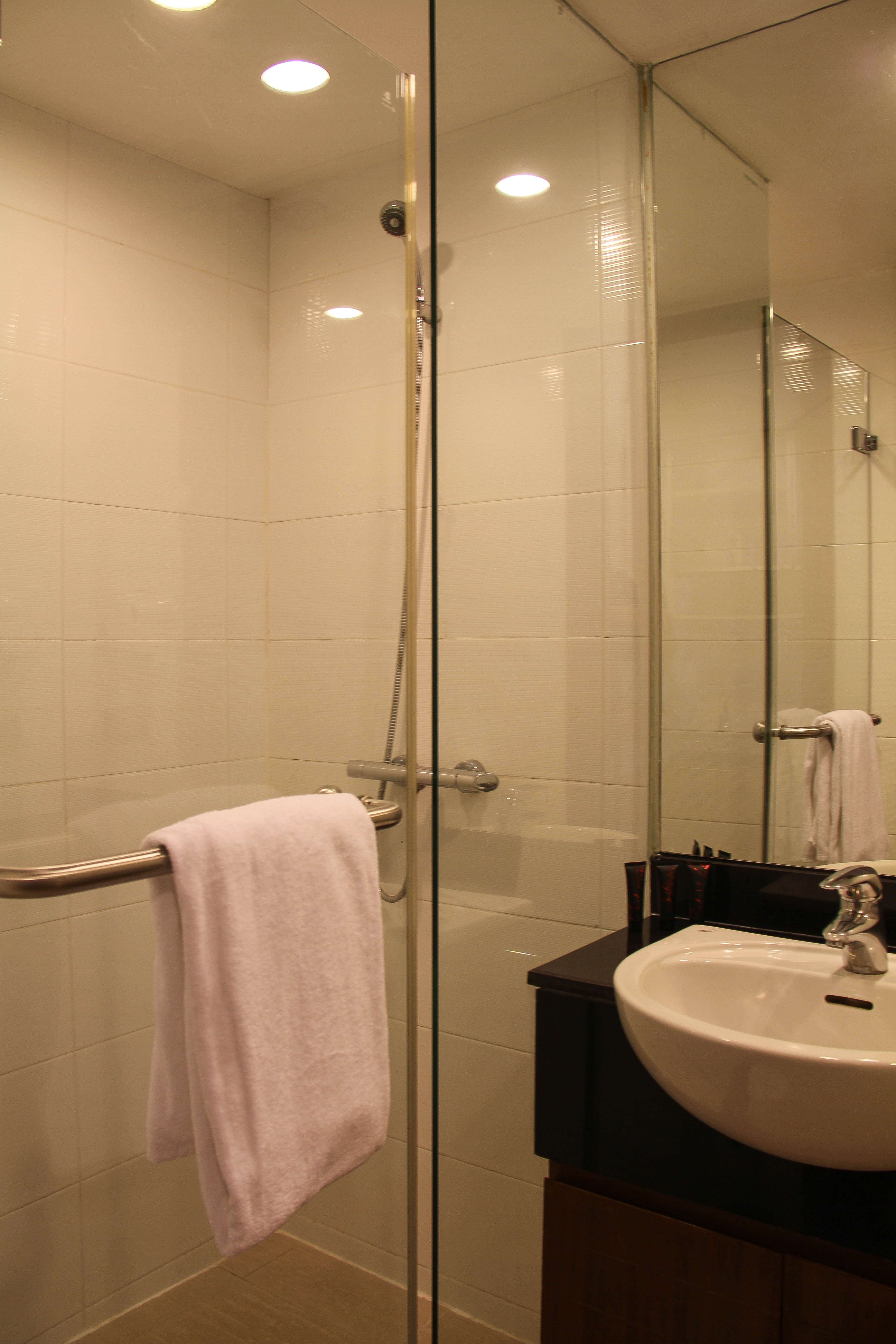 Double or Twin Deluxe