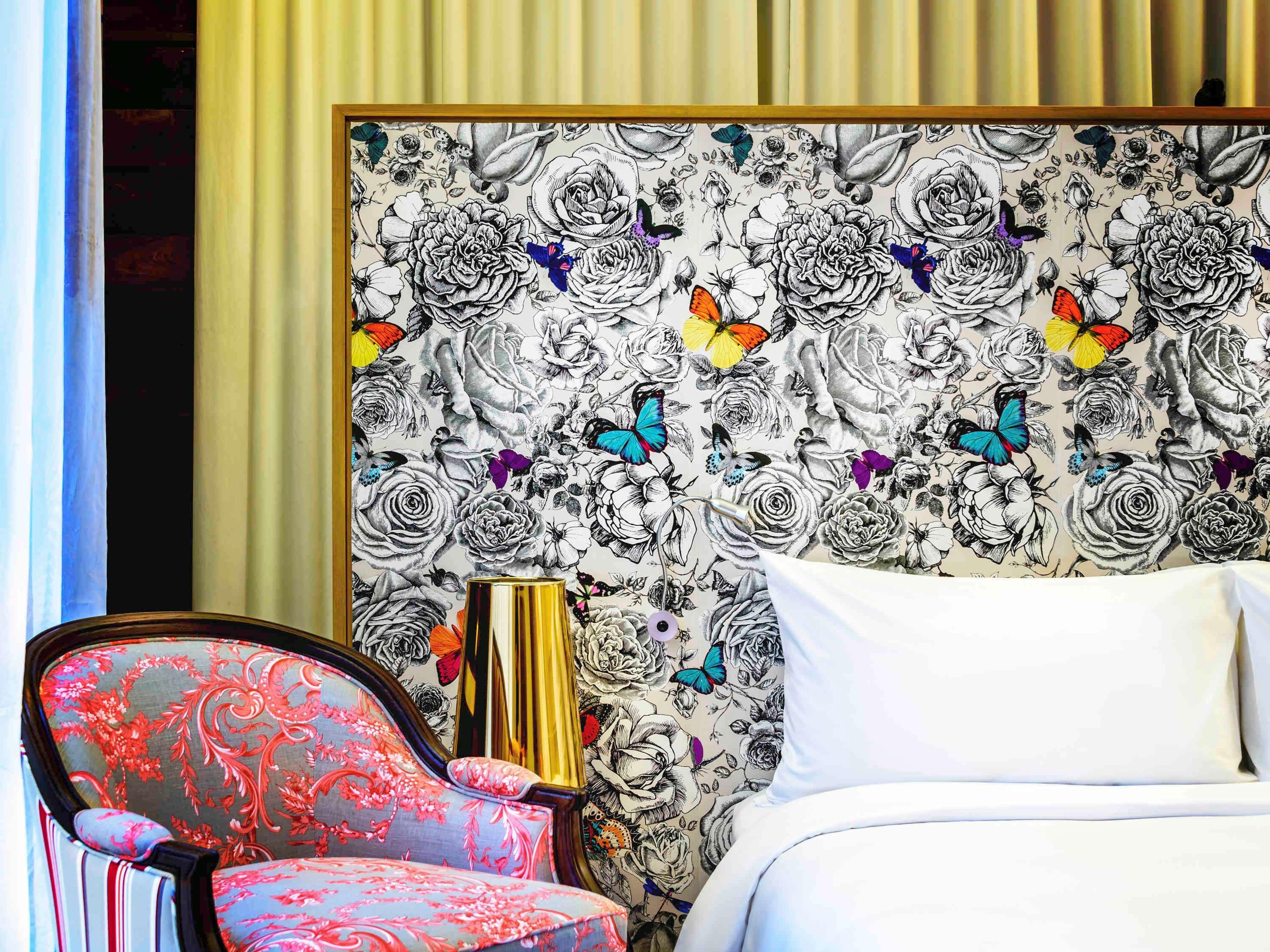 Double Garden View King Bed