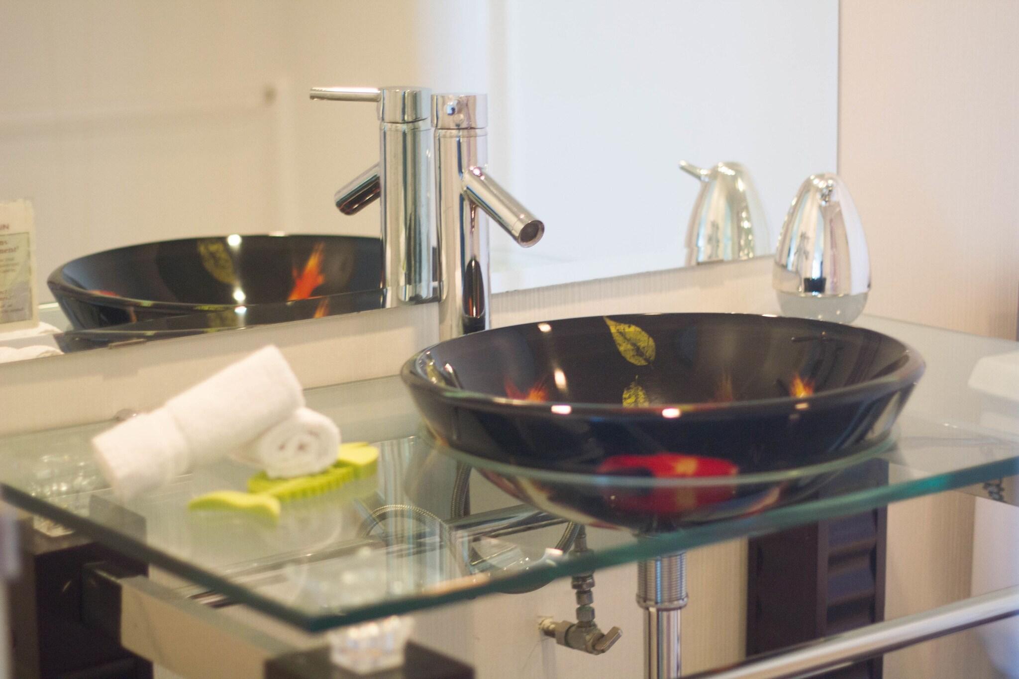 Suite with Kitchenette