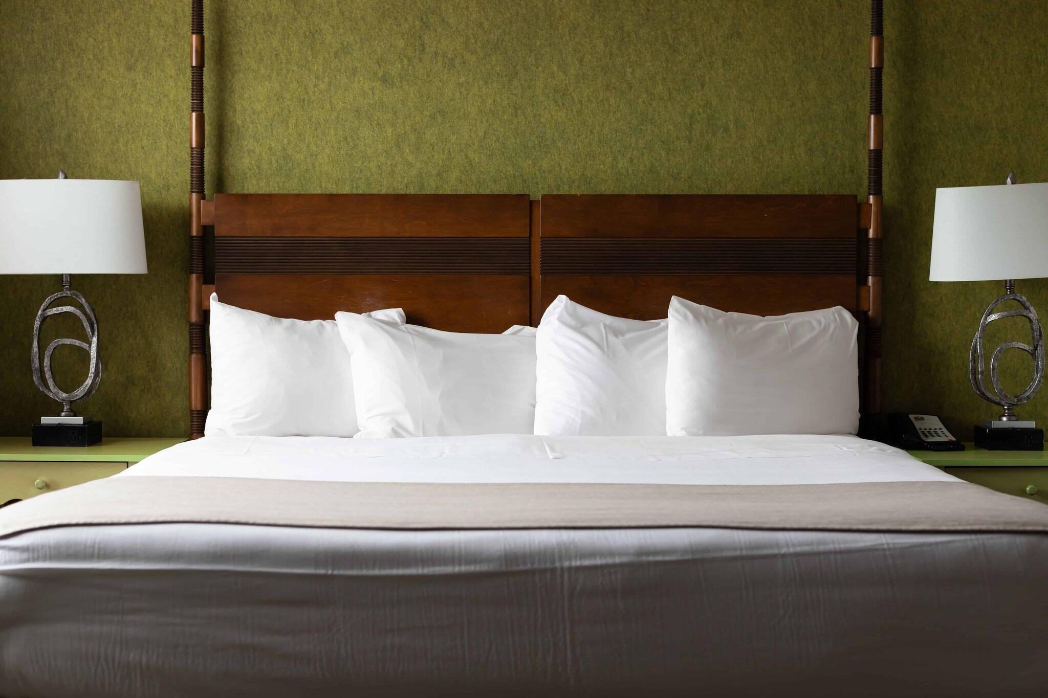 Junior Suite King Size Bed