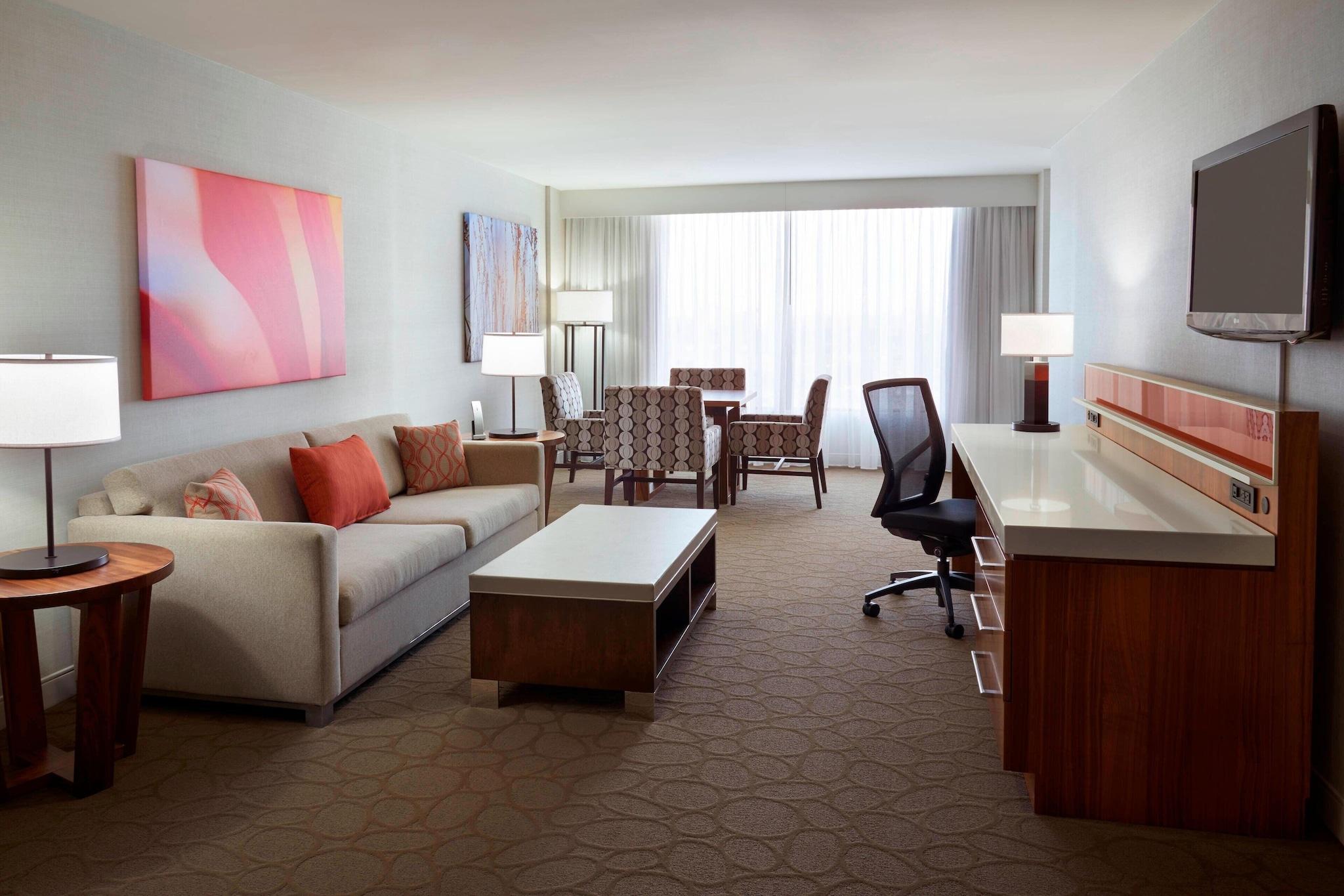 Suite King Bed One Bedroom 