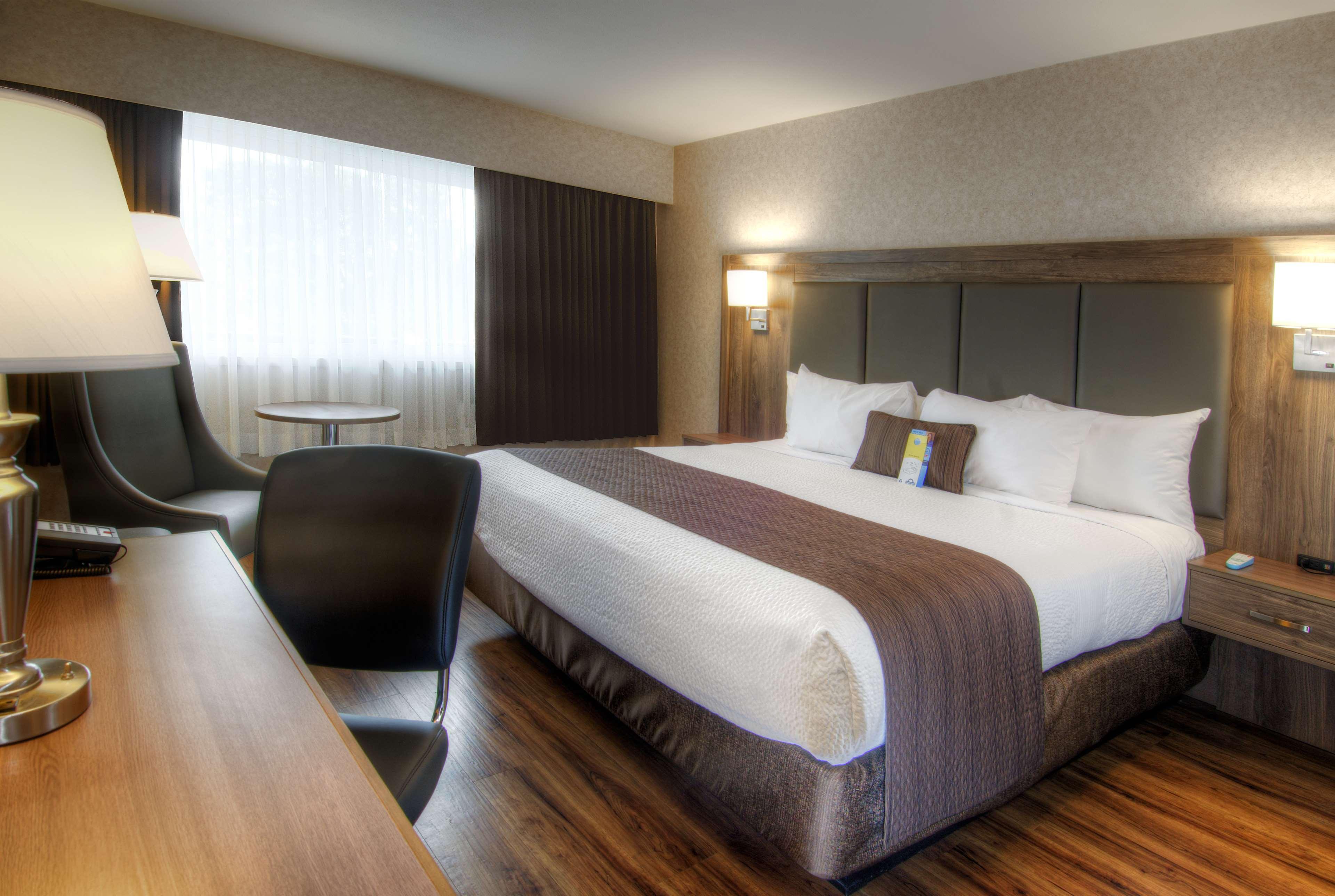 Double King Bed Non Smoking