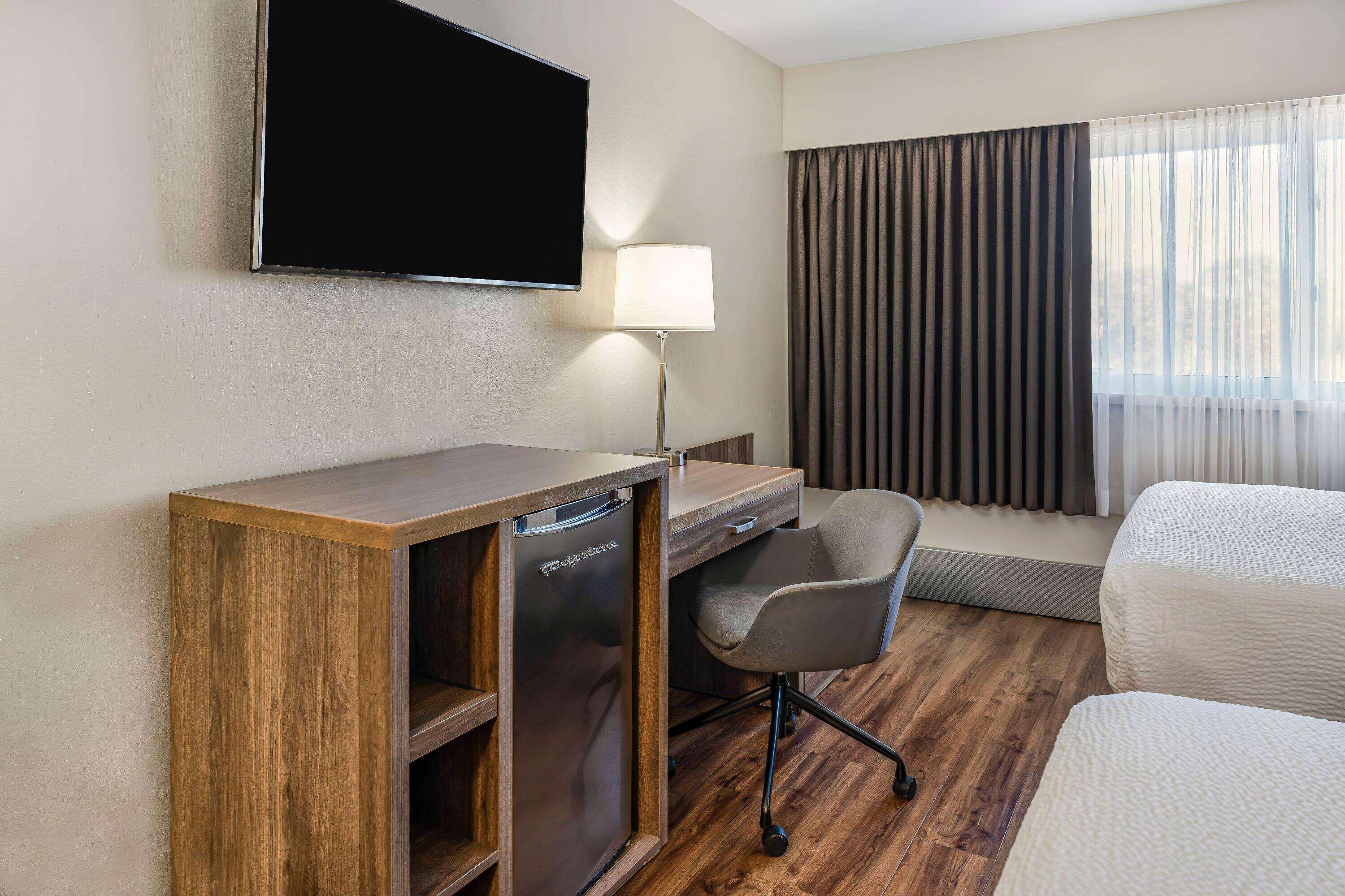 Room Two Double Beds