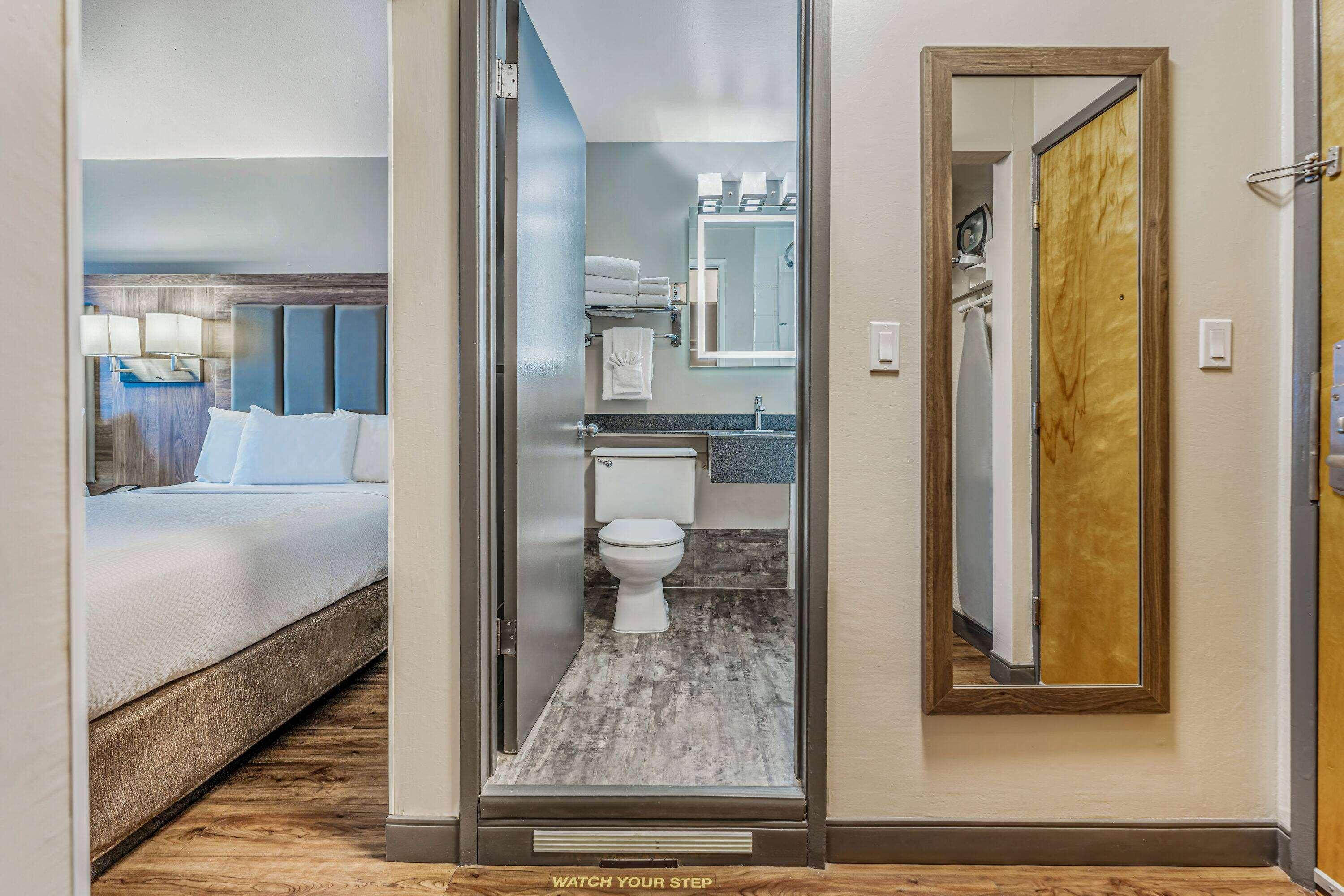 Room Two Double Beds