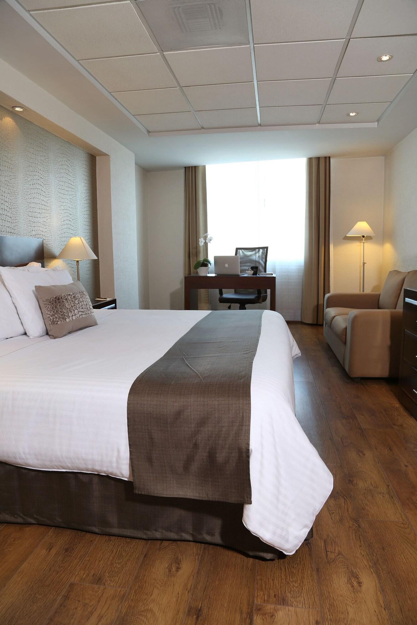 Double Superior King Bed