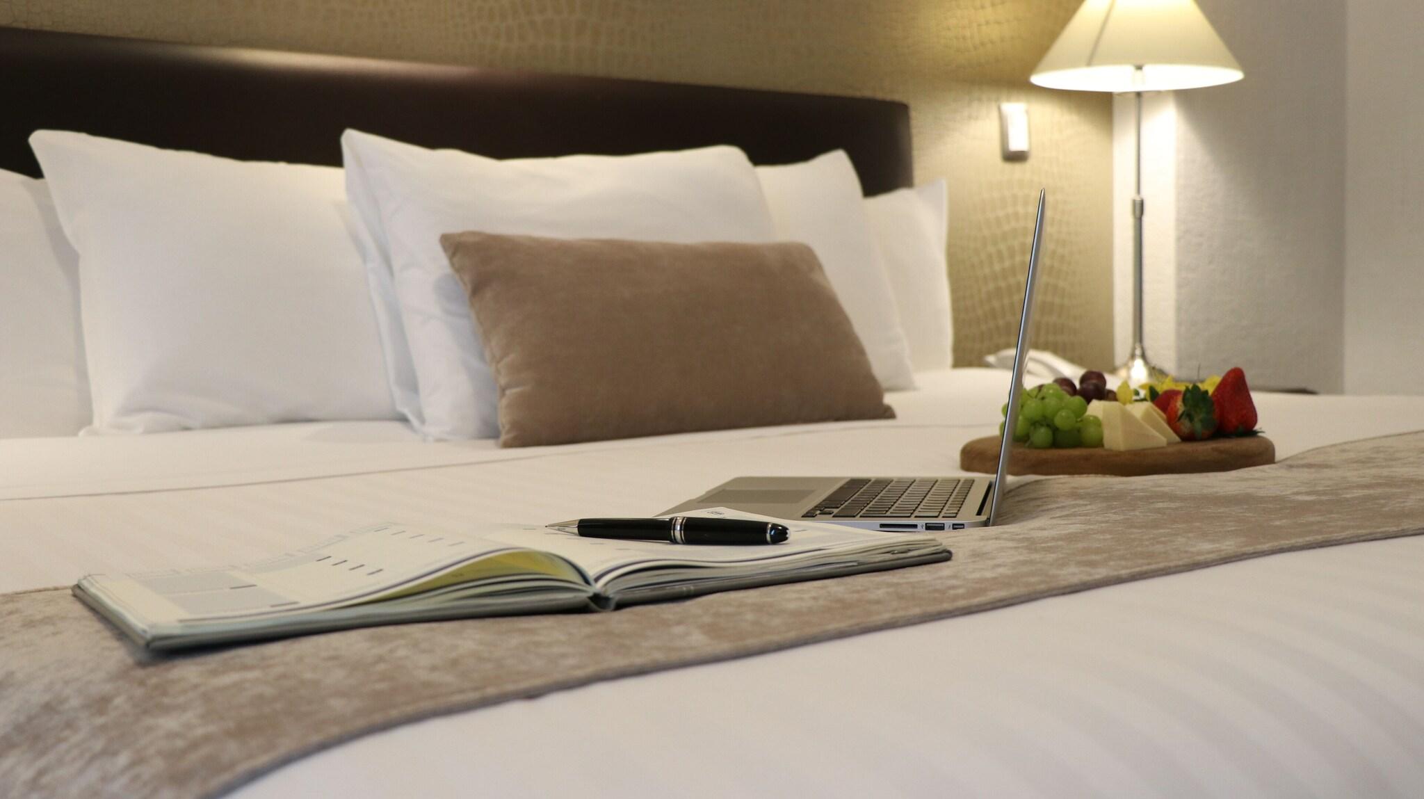 Double Superior King Bed