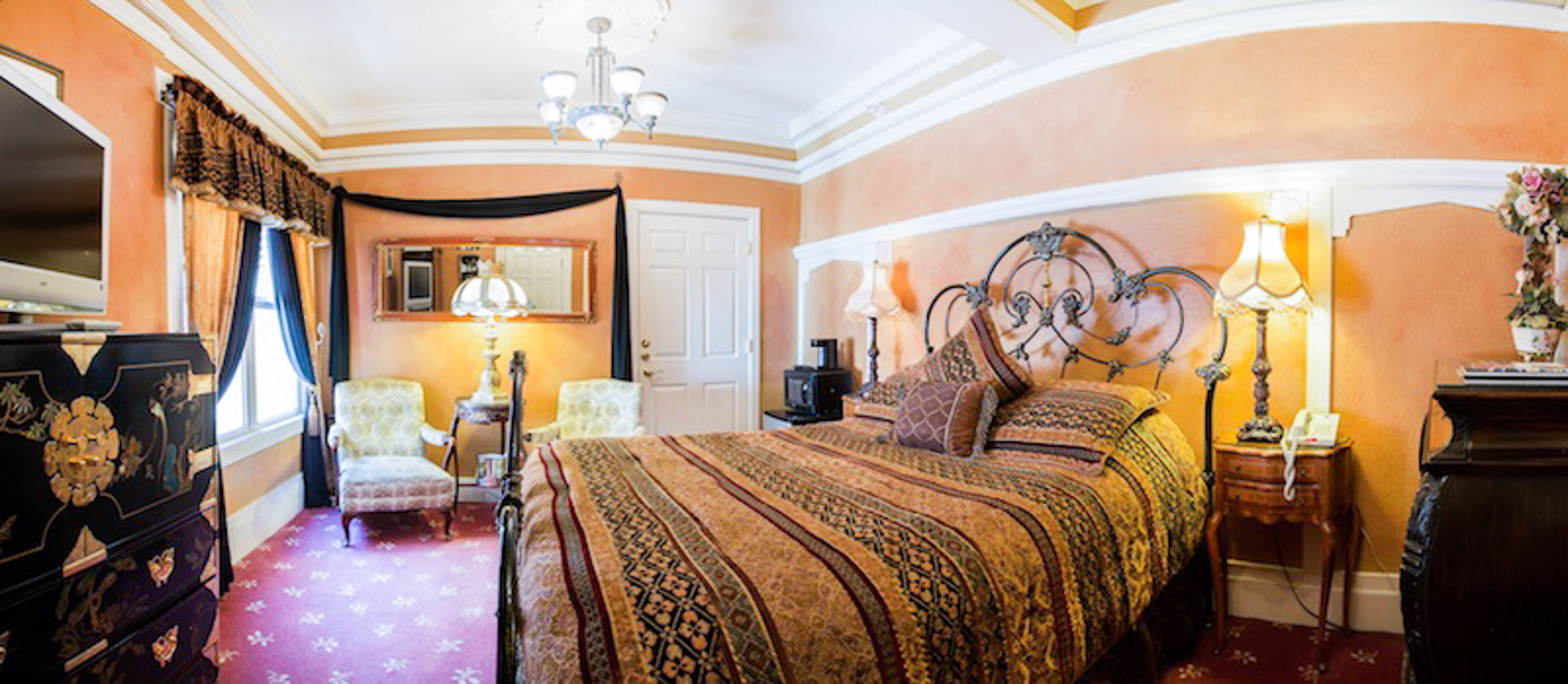 Double Queen Size Bed