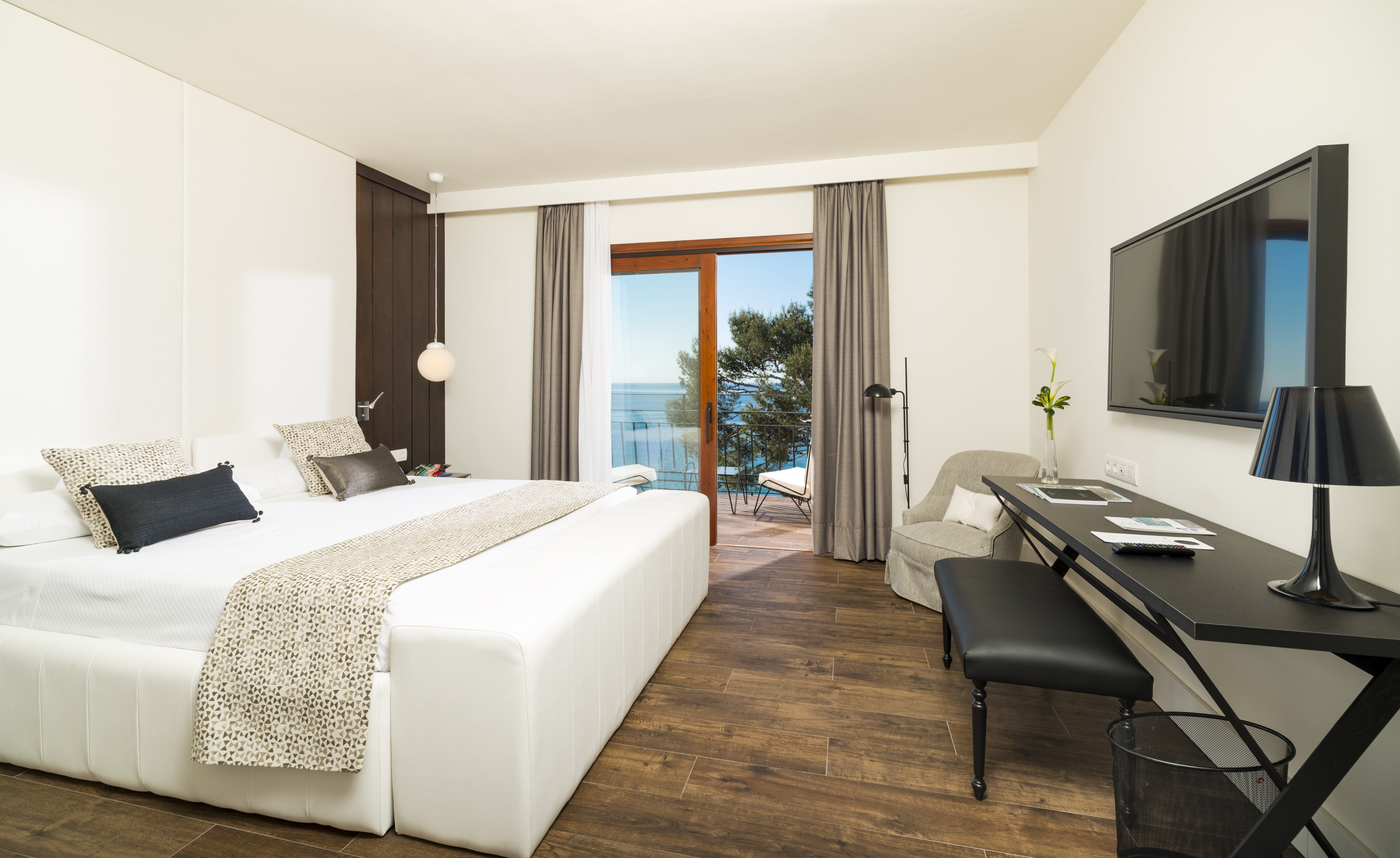 Double or Twin Sea View