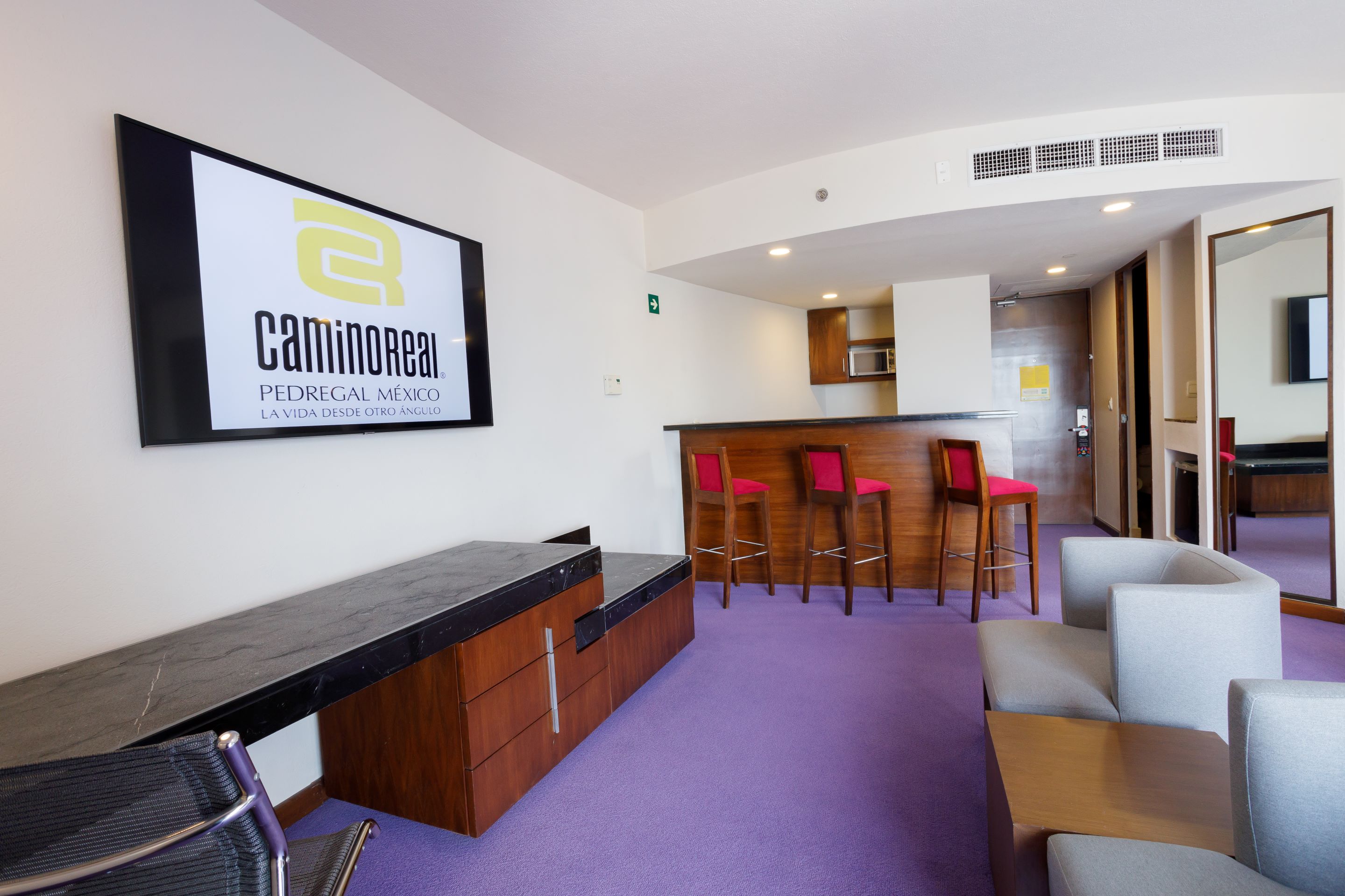 Junior Suite King Size Bed