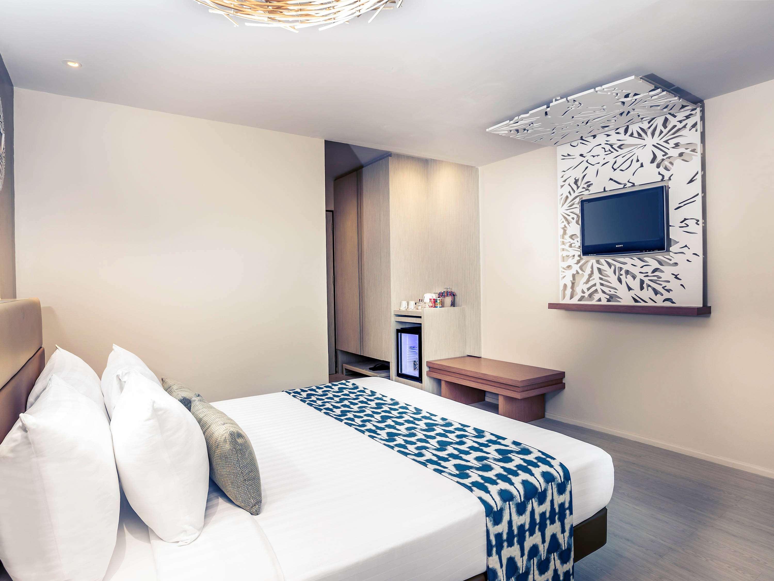 Double King Size Bed