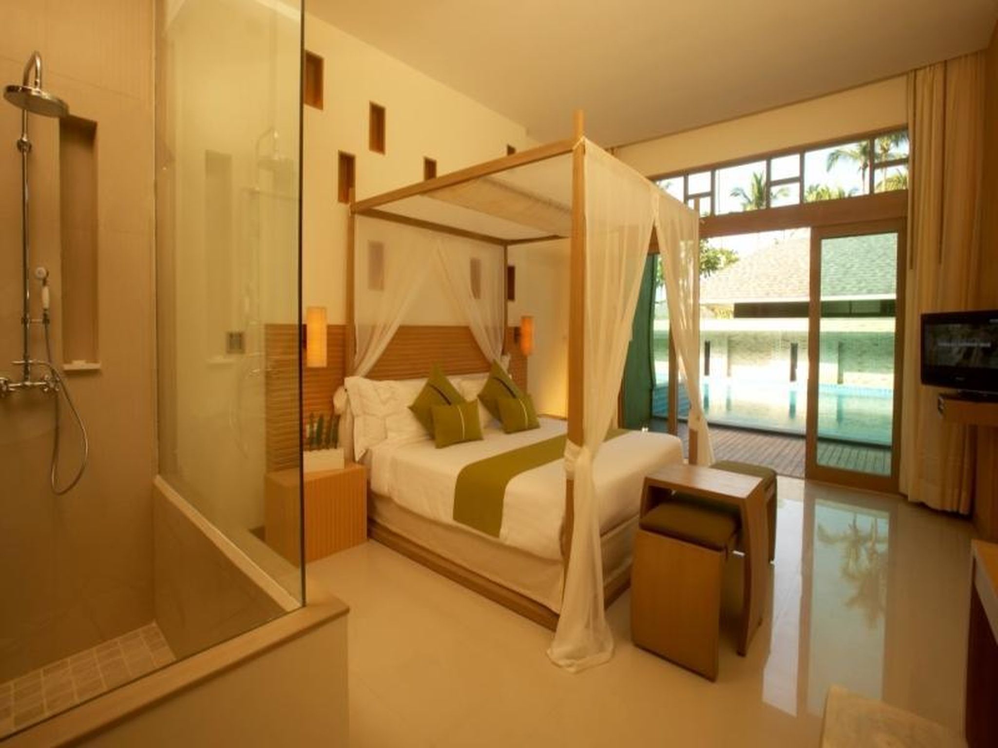 Double Deluxe Pool View