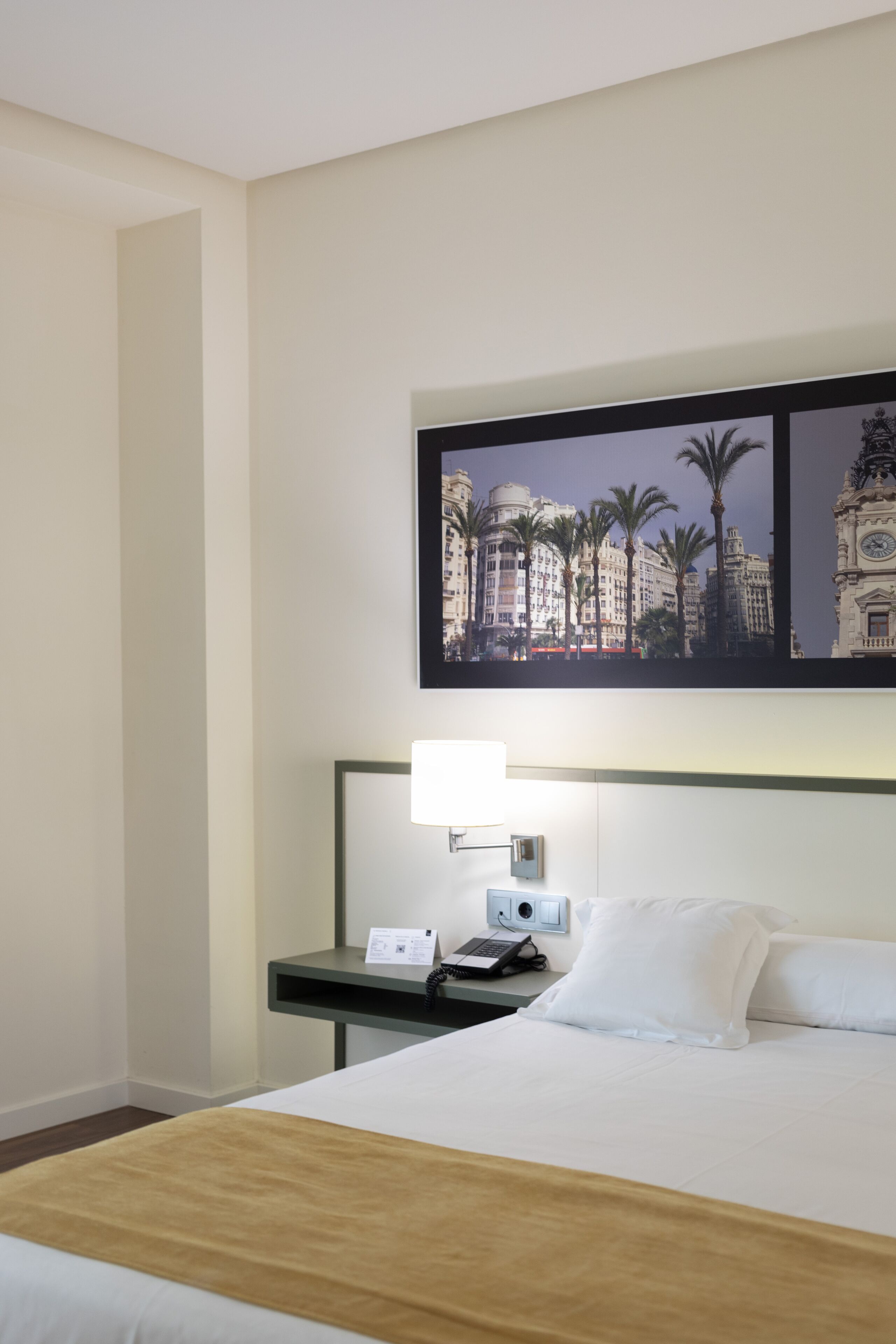 Family Room Three Beds