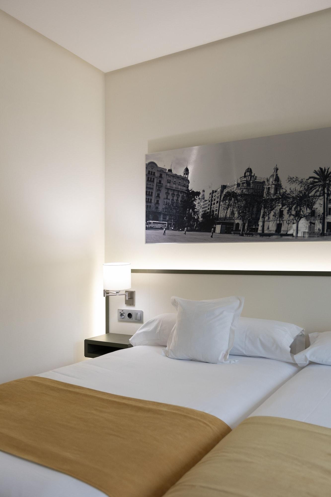 Double or Twin Queen Size Bed