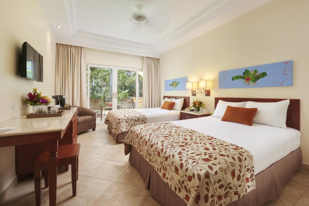 Family Room Pool View