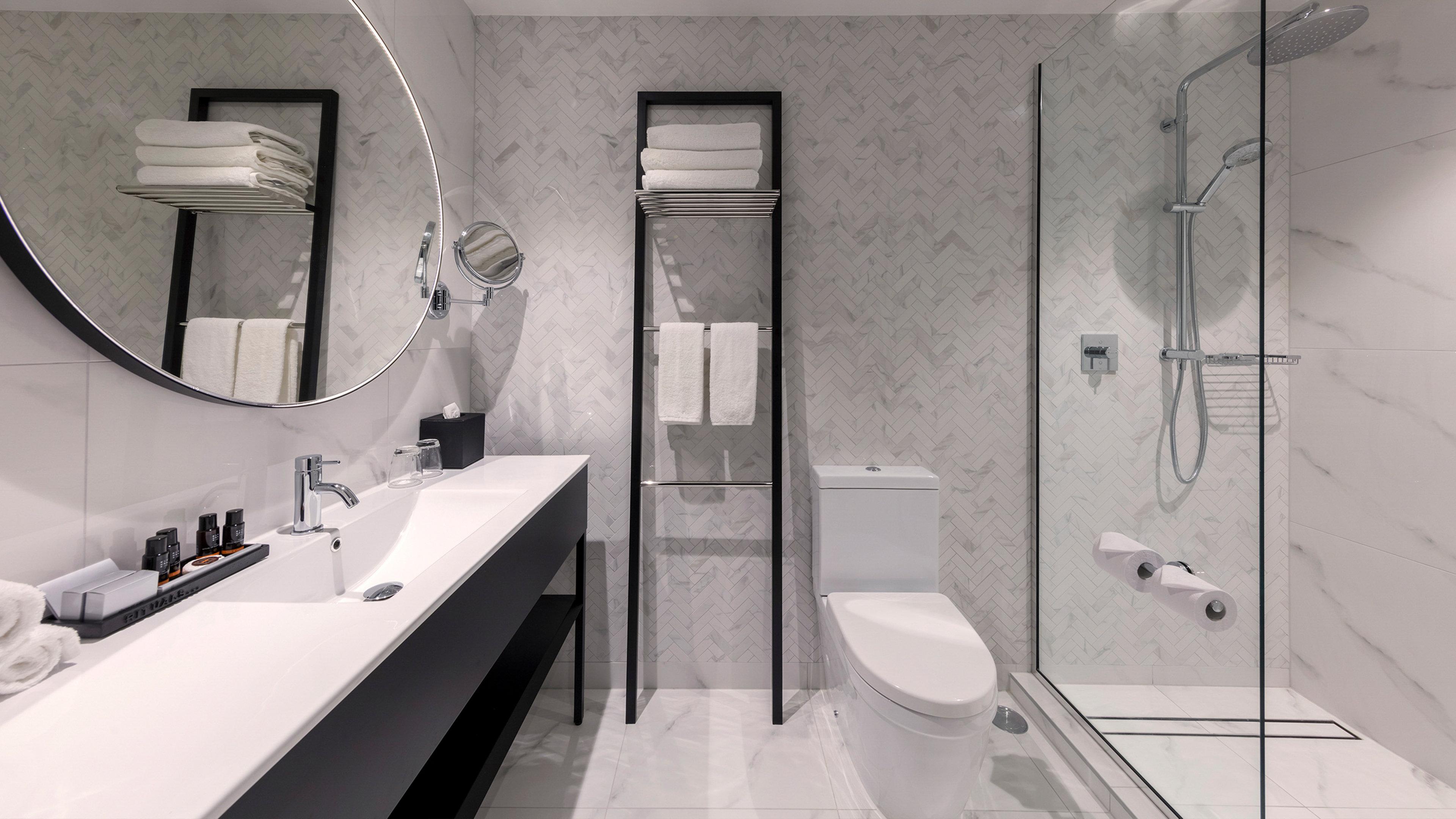 Double City View King Bed