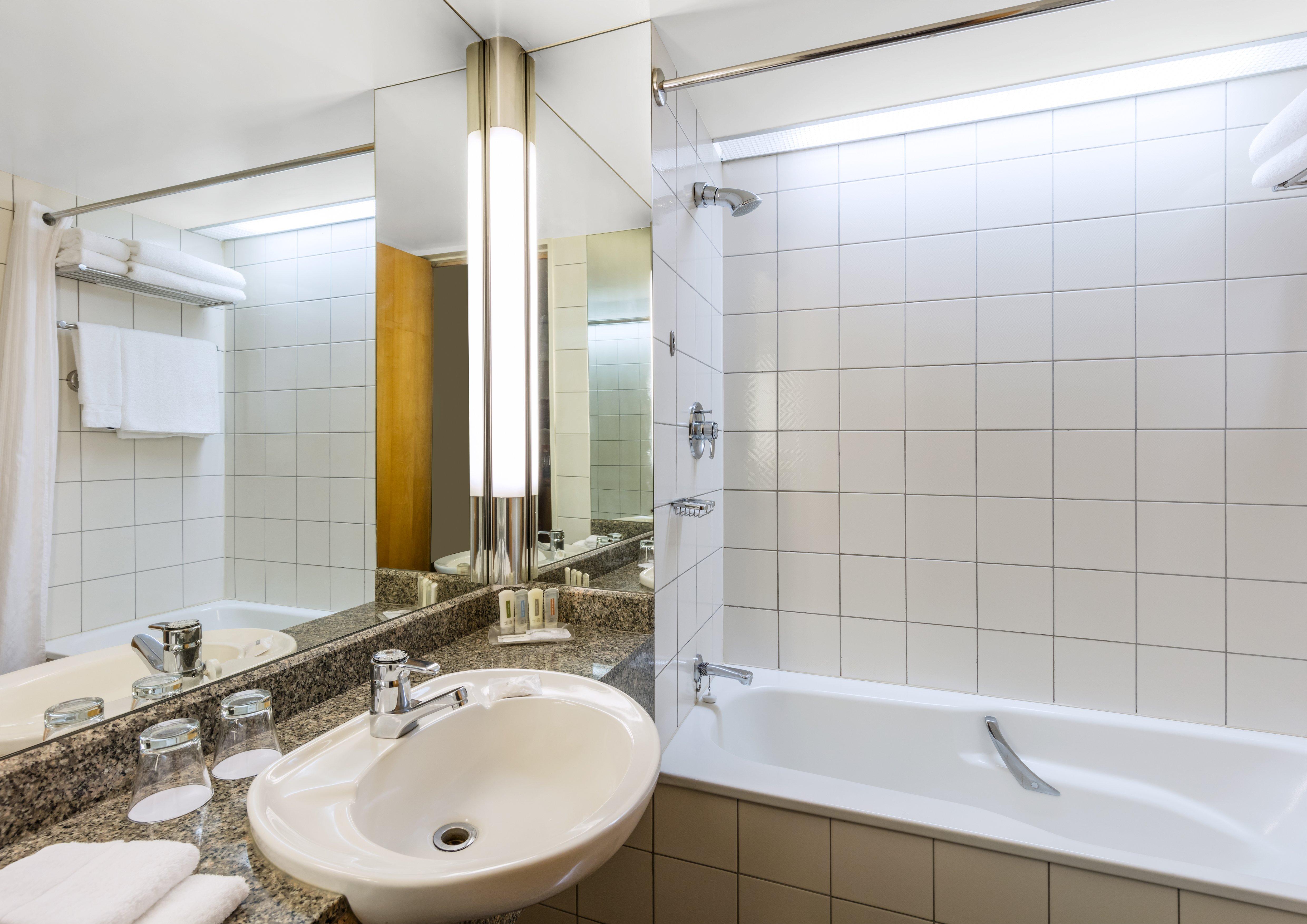 Double Deluxe King Bed