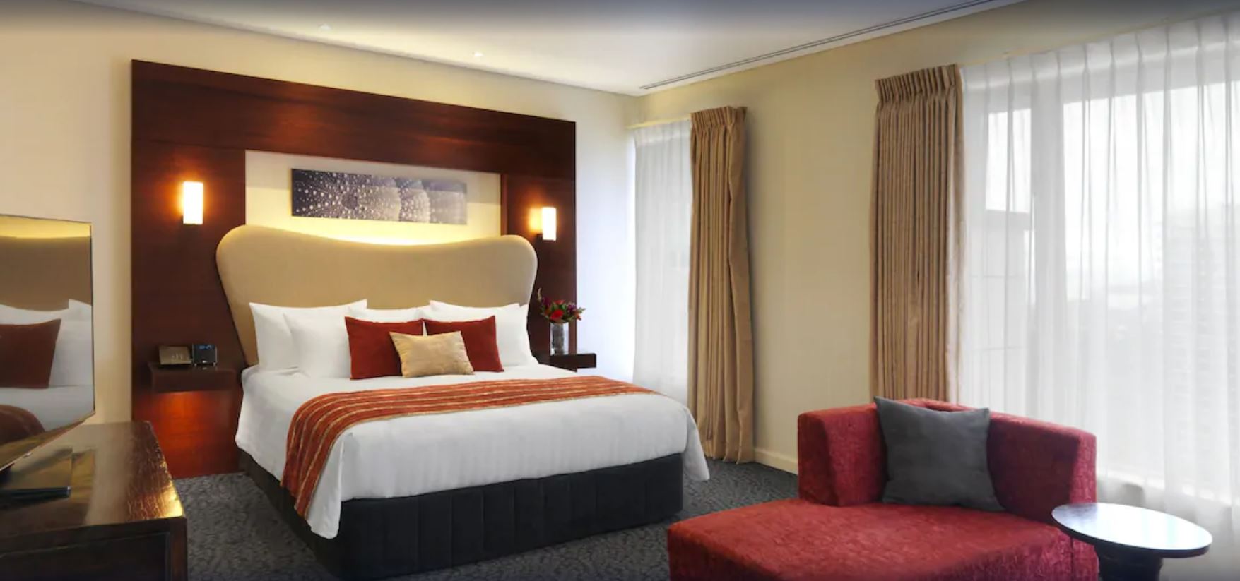 Double Executive King Bed