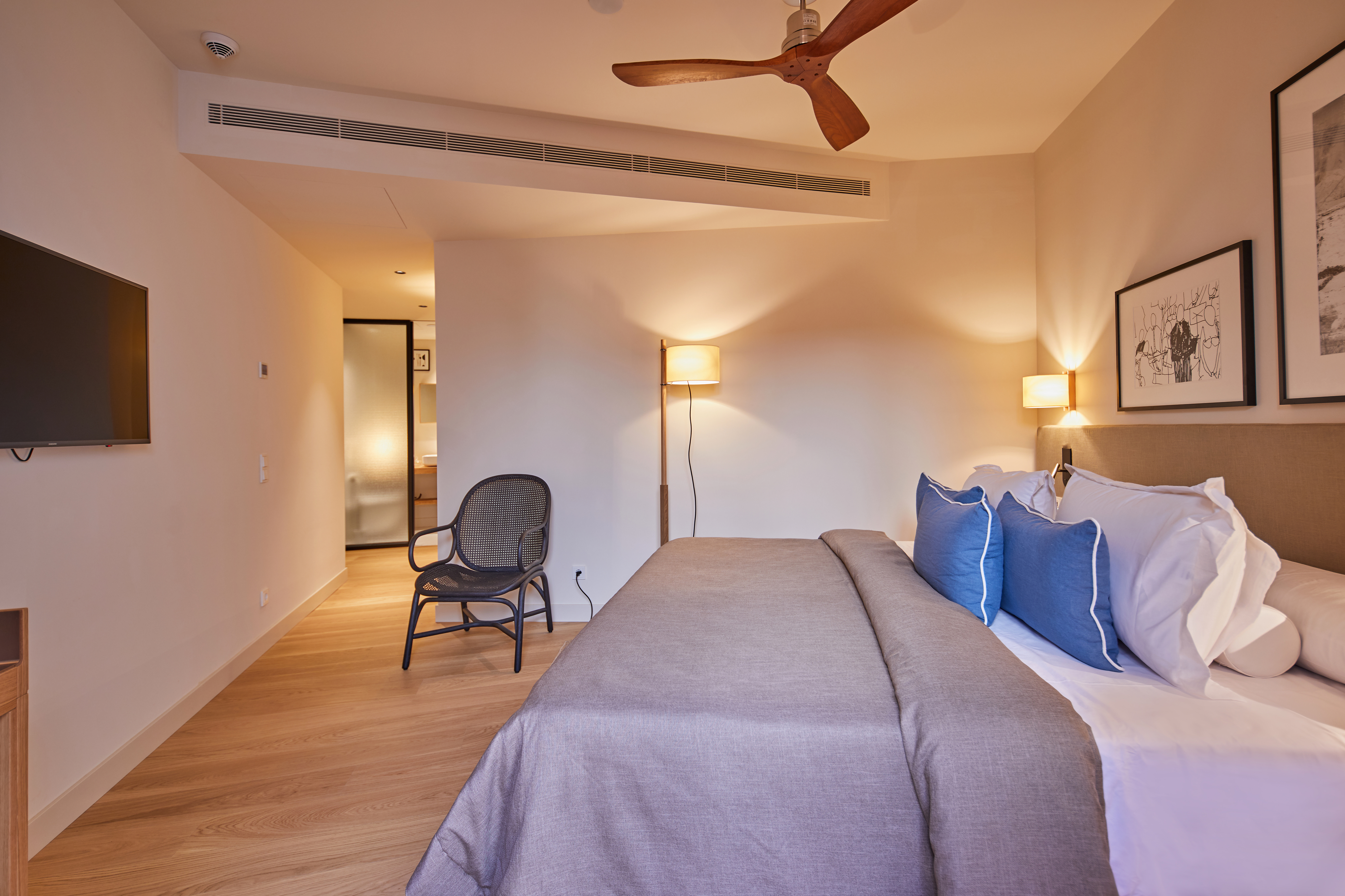 Suite Deluxe Capacity 2