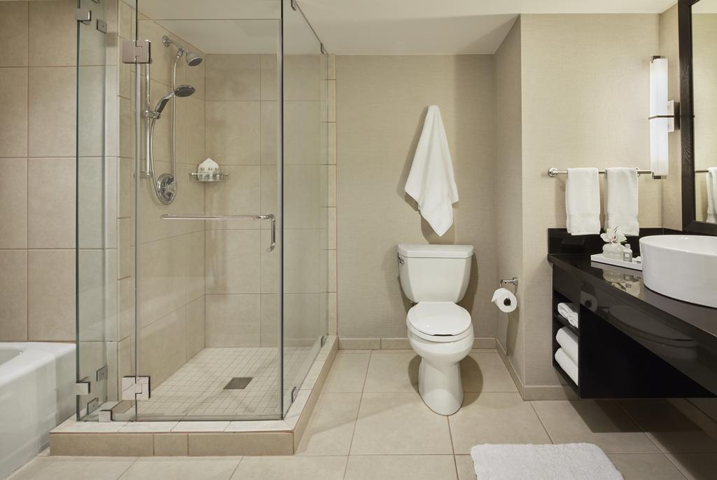 Room Deluxe Two Queen Beds