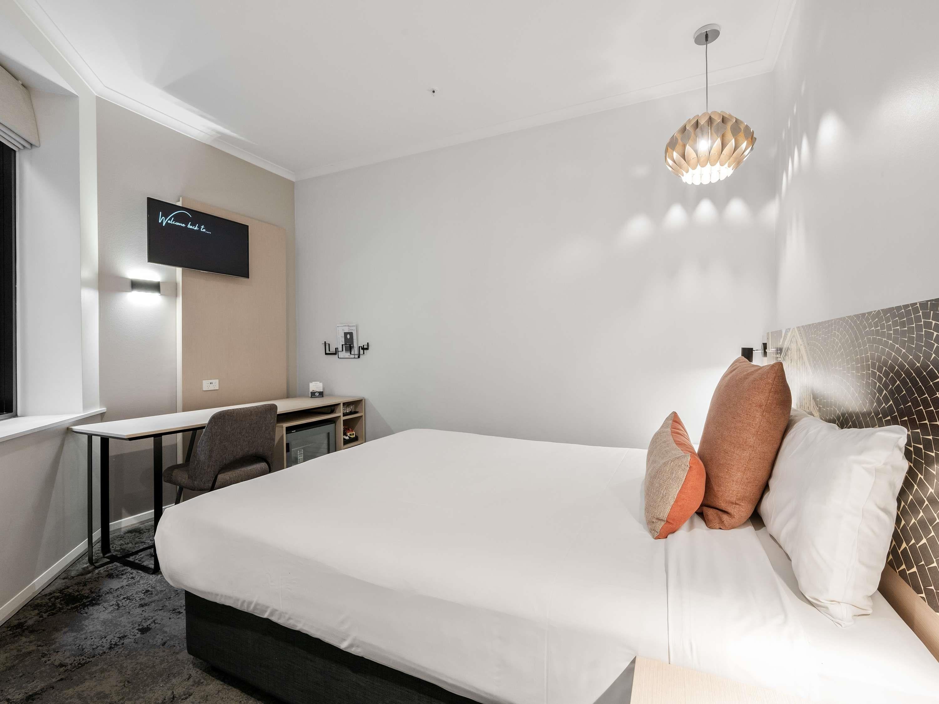 Double Queen Size Bed