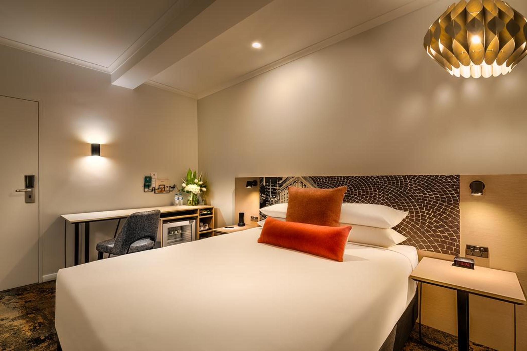 Double Queen Size Bed