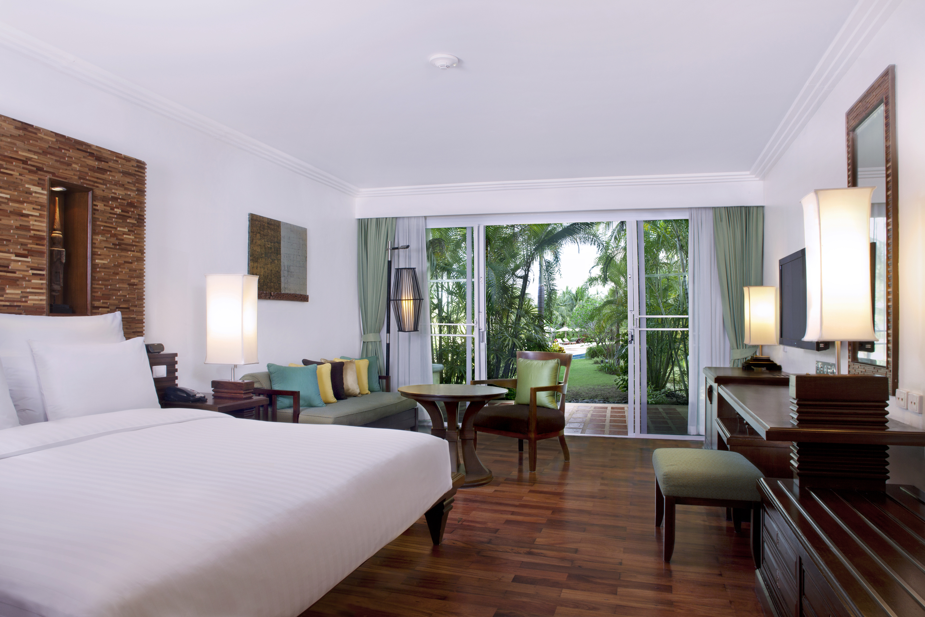 Double or Twin Deluxe