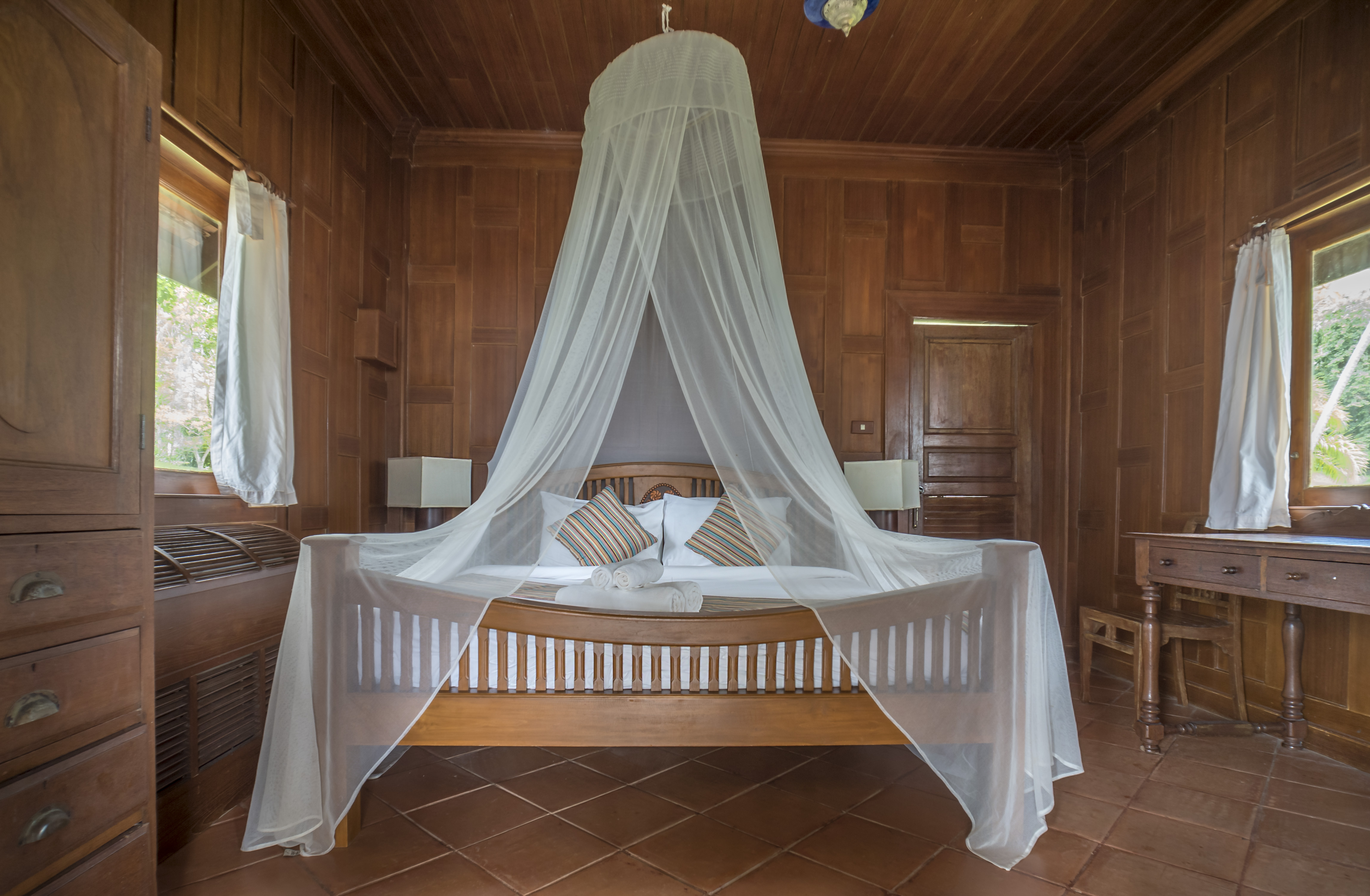 Bungalow Garden View