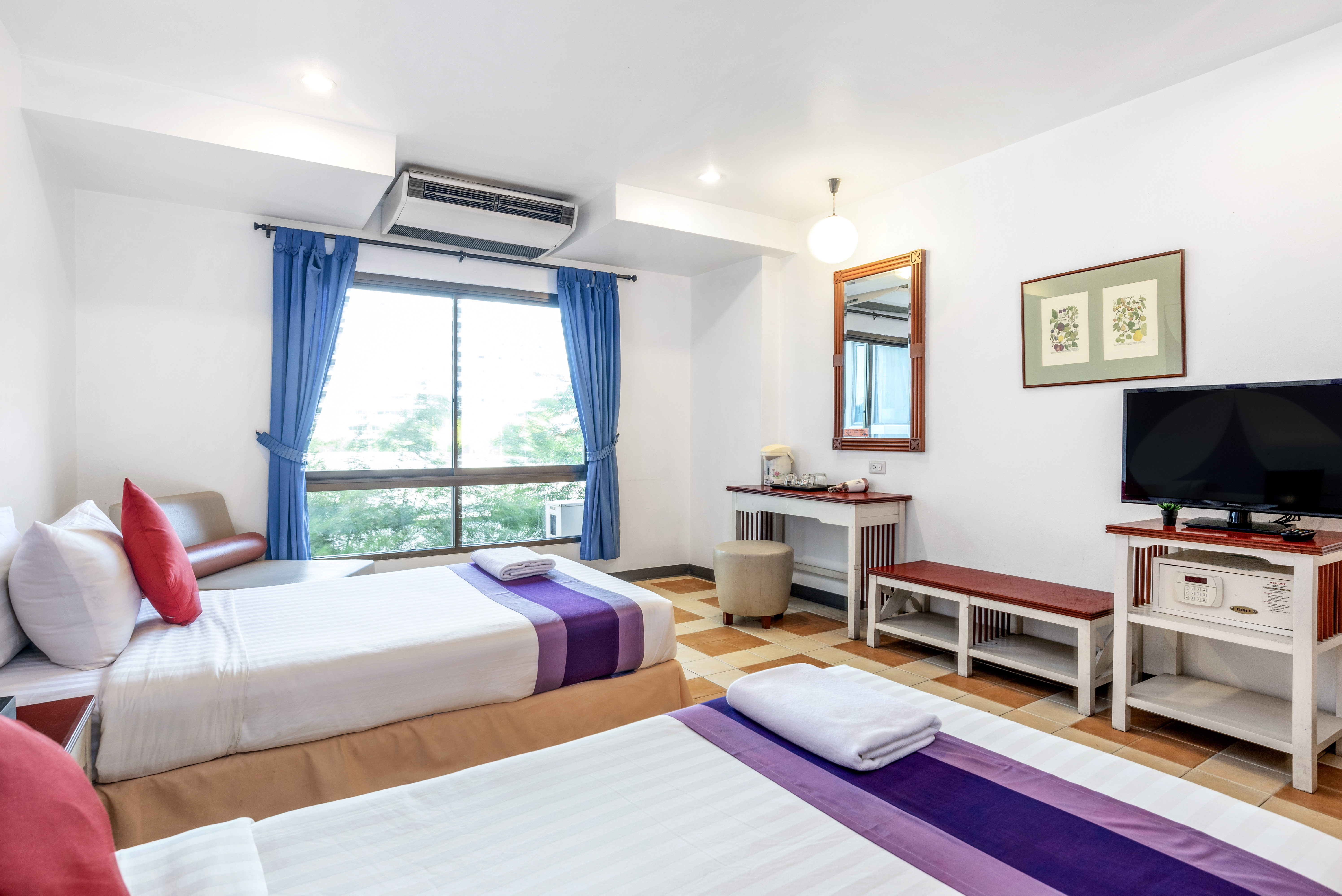 Double or Twin Superior